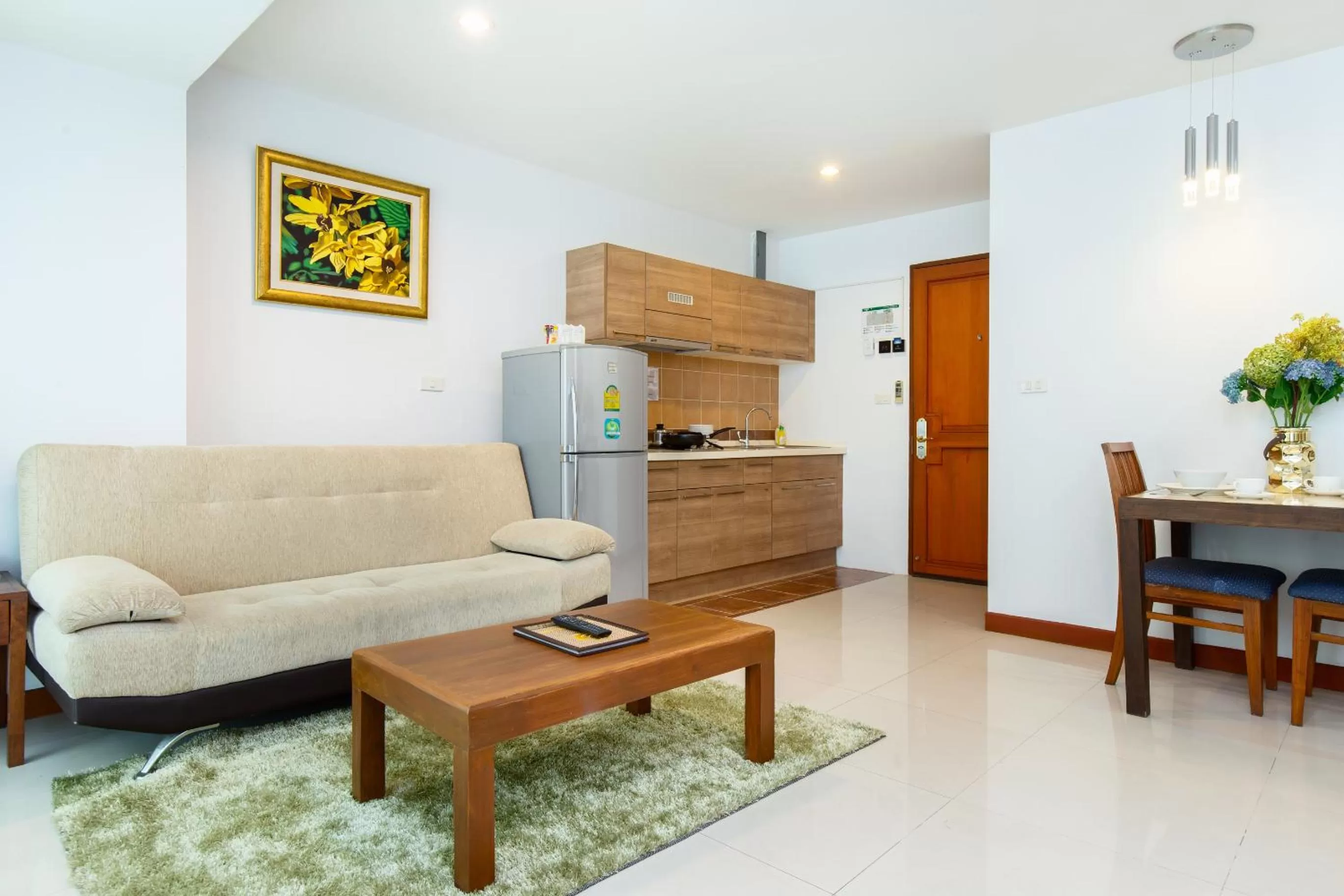 Deluxe Grand Terrace - 1 Bedroom in Lasalle Suites Hotel & Residence