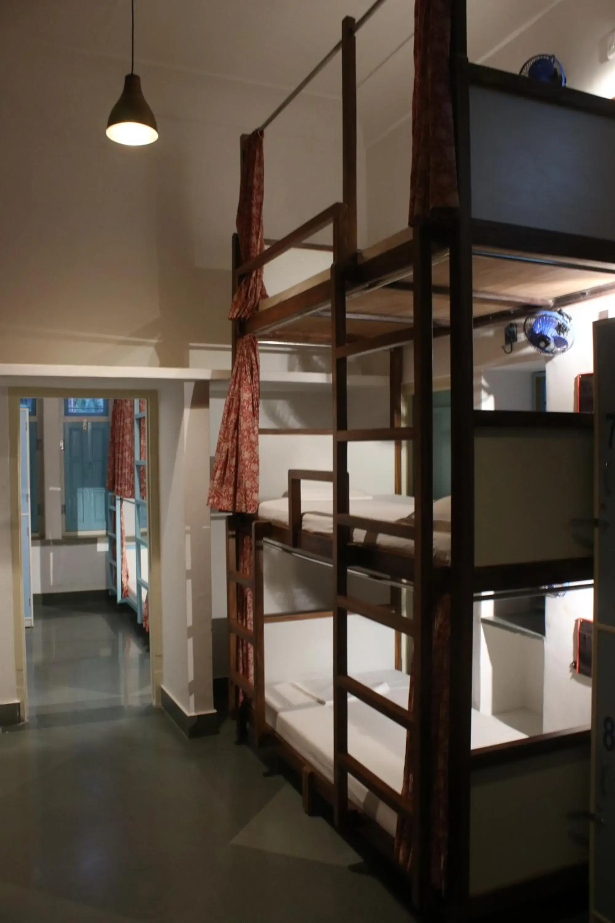 bunk bed in Jaipur Jantar Hostel