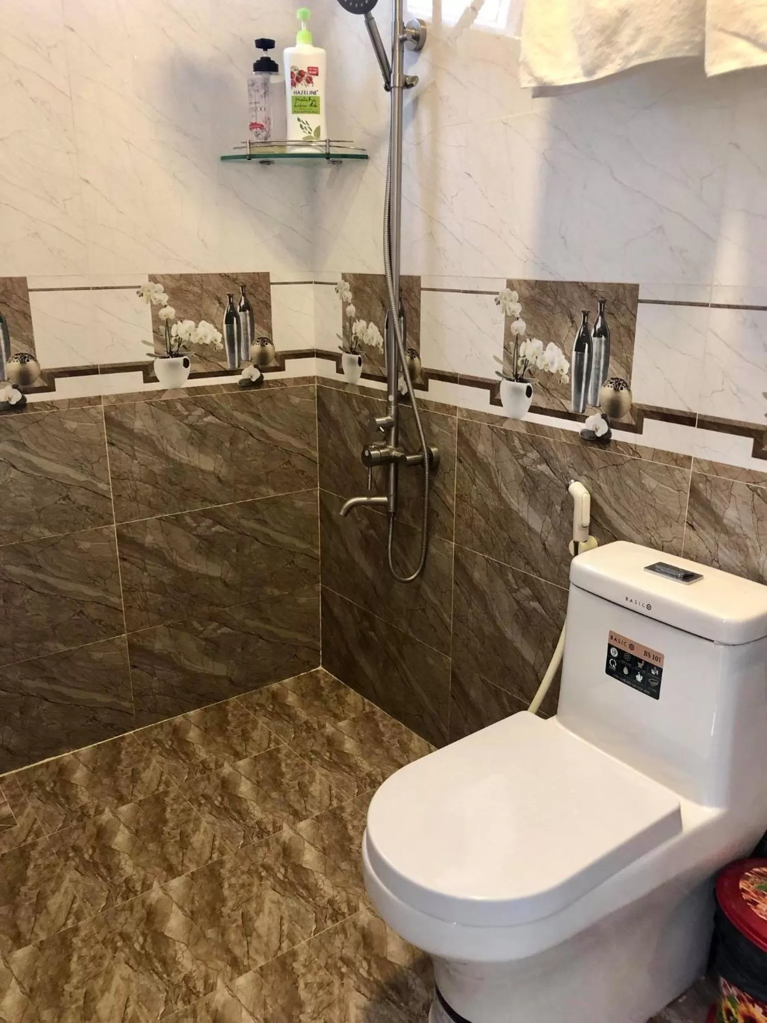 Bathroom in Villa - Hotel Nam Khang 2 Dalat