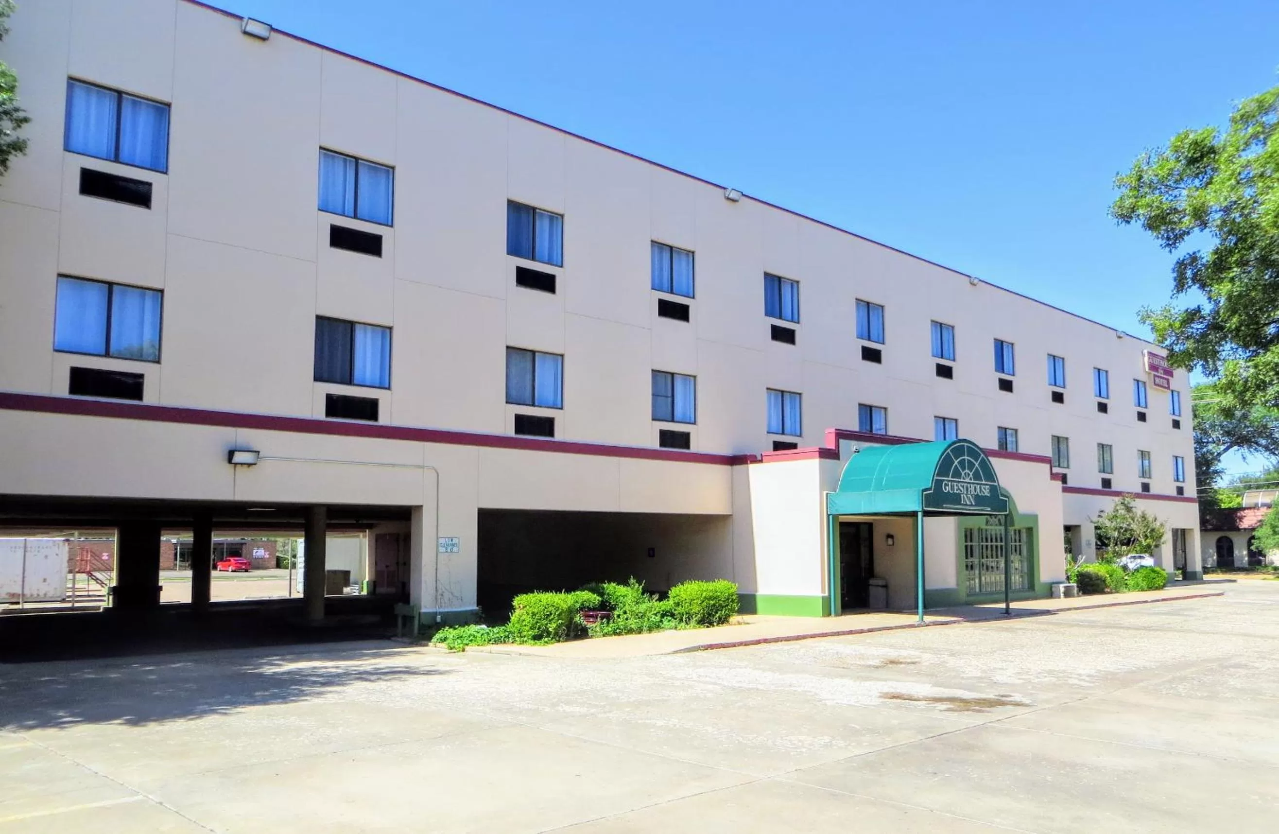 Property building in Guest House Inn Medical District near Texas Tech Univ
