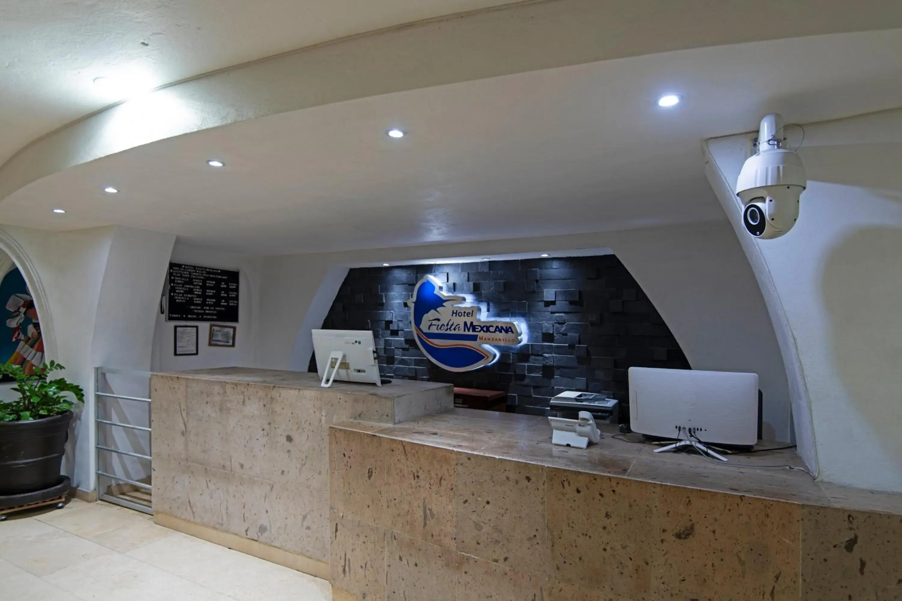 Lobby or reception in Hotel Fiesta Mexicana Lobby or reception in Hotel Fiesta Mexicana