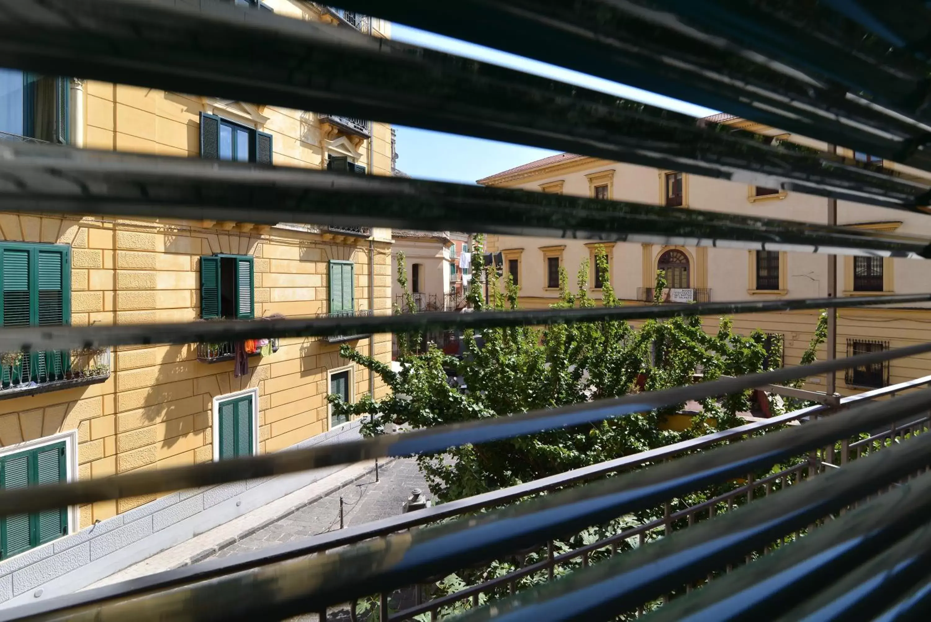 City view in Santi e Saraceni Rooms City view in Santi e Saraceni Rooms