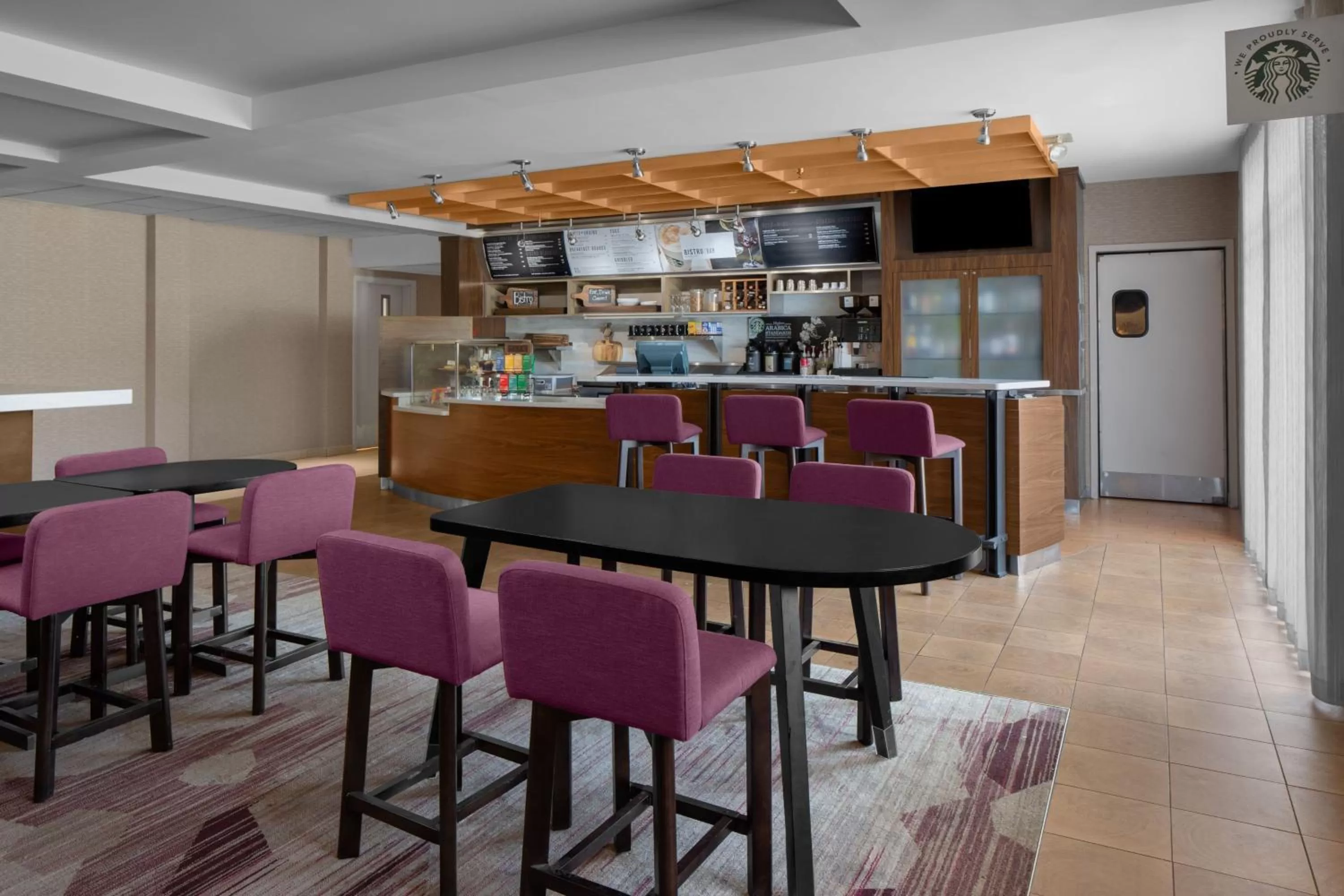 Restaurant/places to eat in Courtyard Detroit Brighton