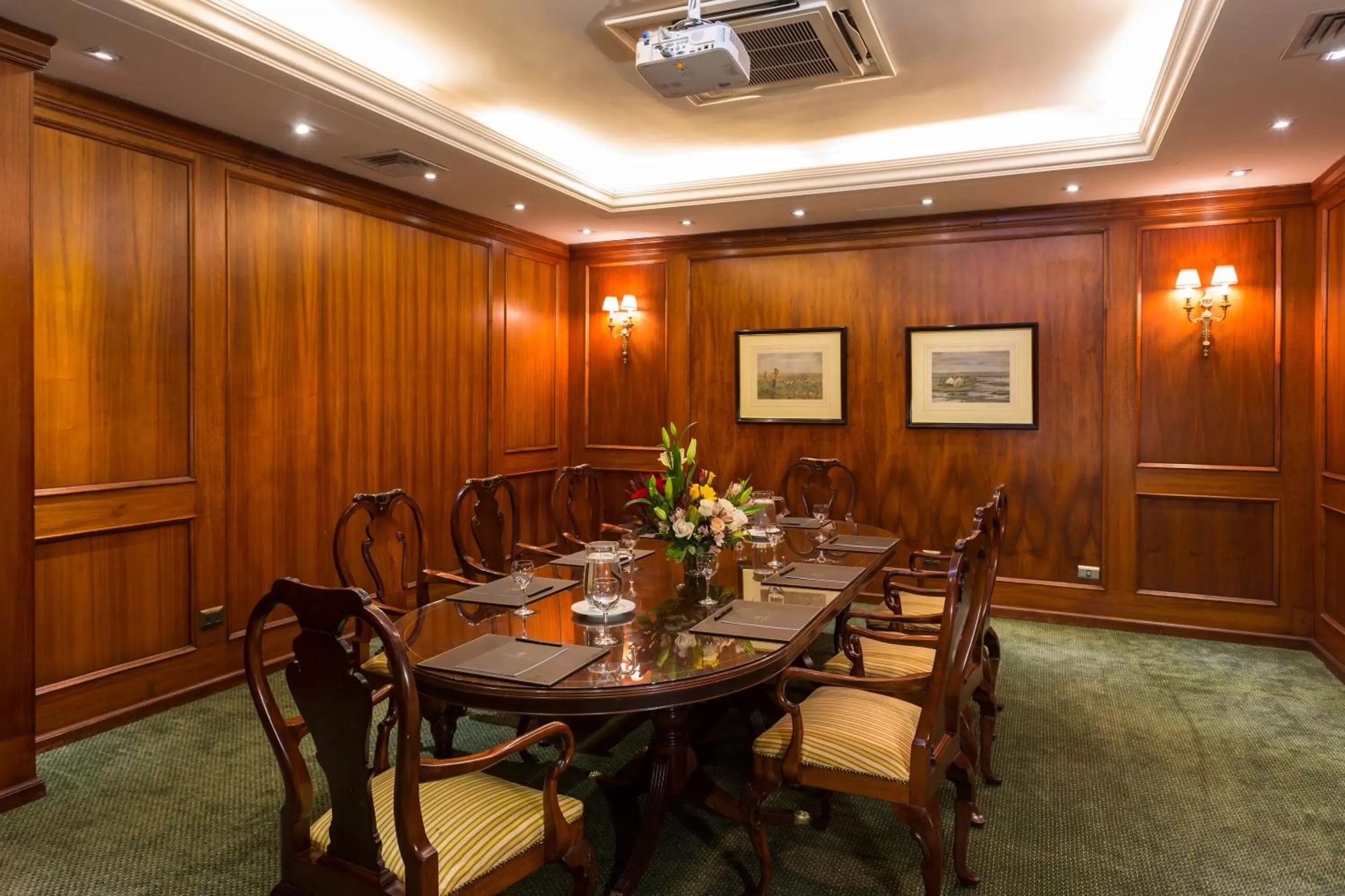 Meeting/conference room in Park Plaza Santiago