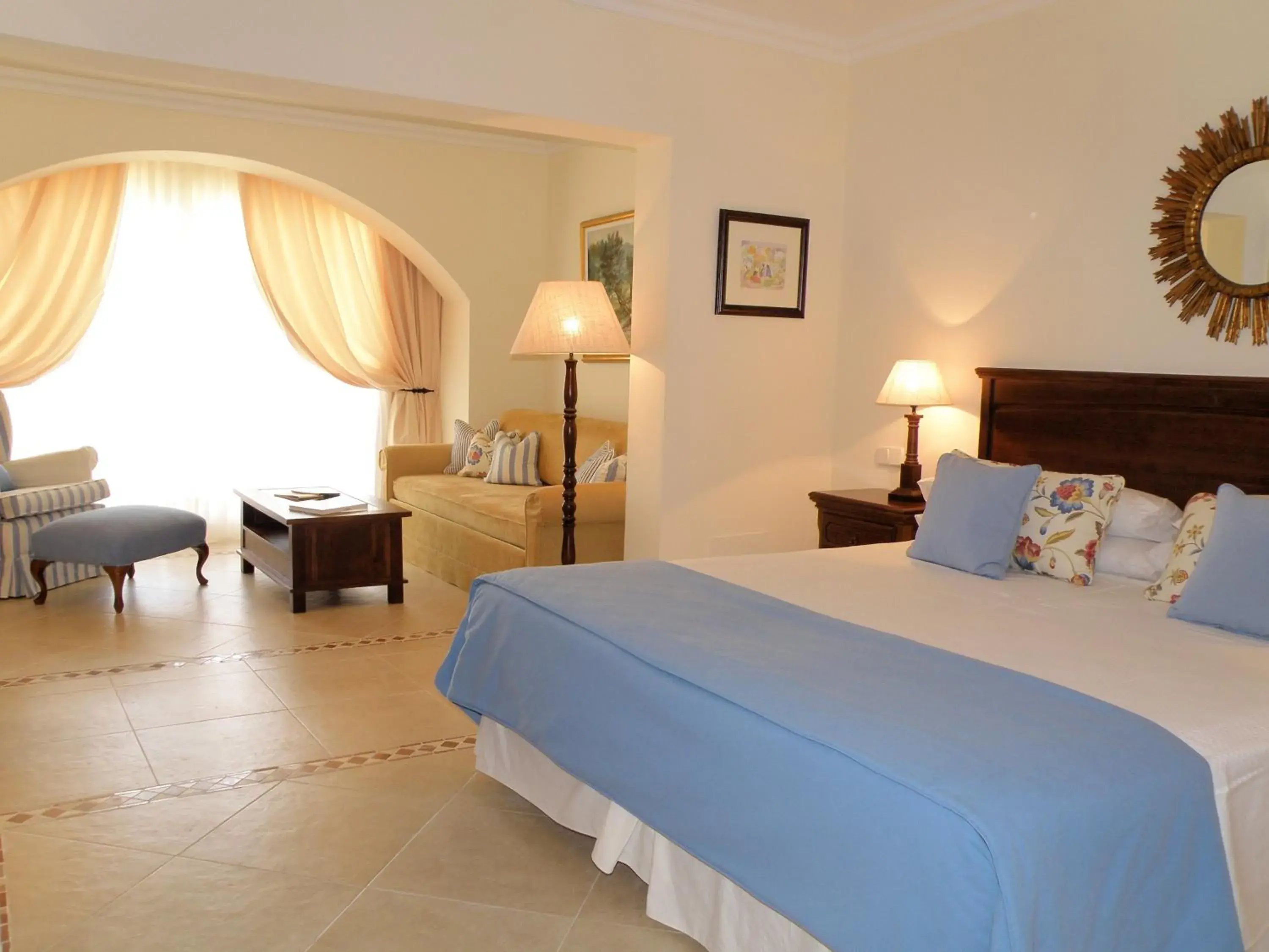 Junior Suite (2 Adults + 1 Child) in Hotel Bon Sol Resort & Spa