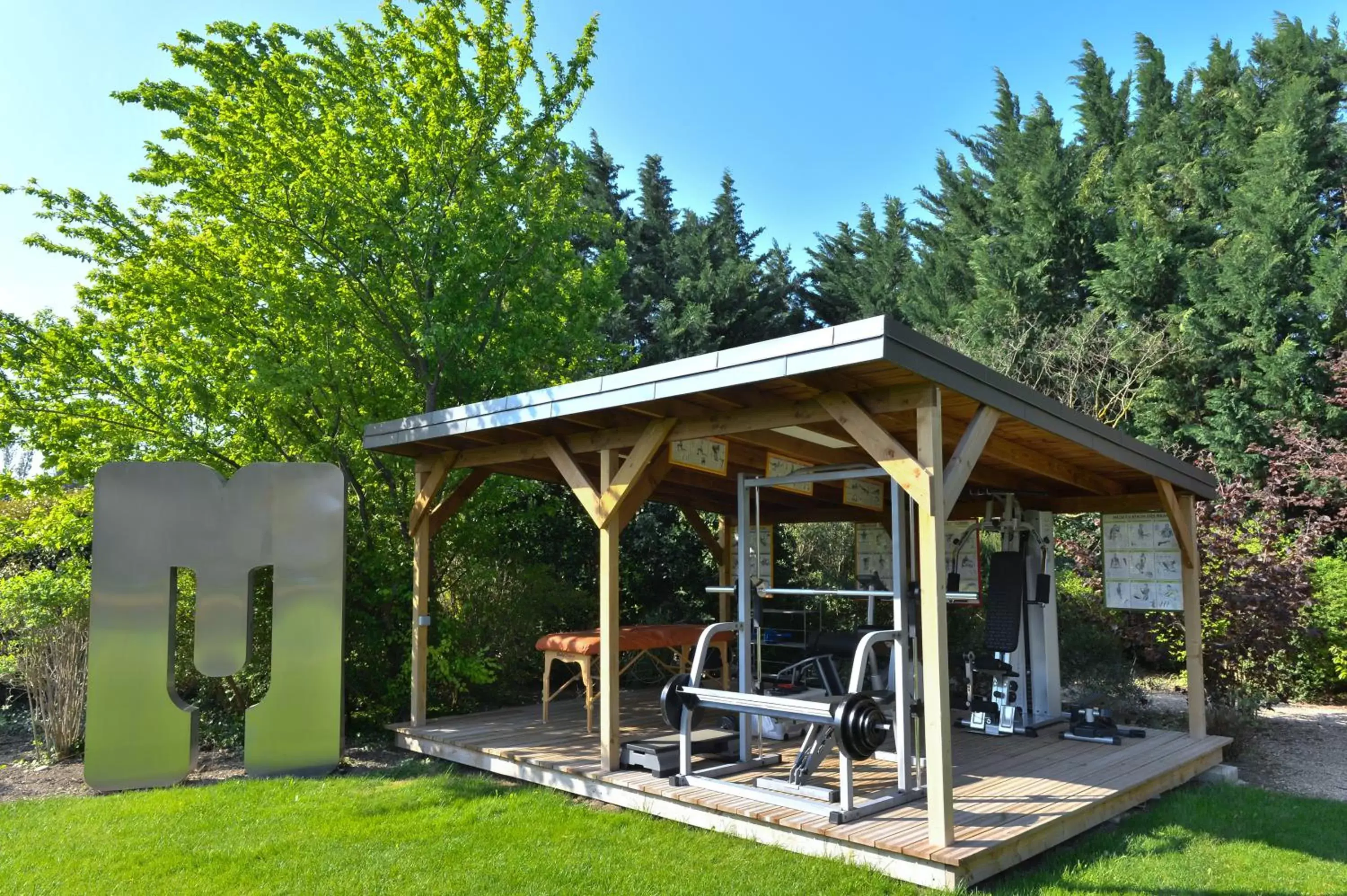 Fitness centre/facilities in Les Carmes and spa