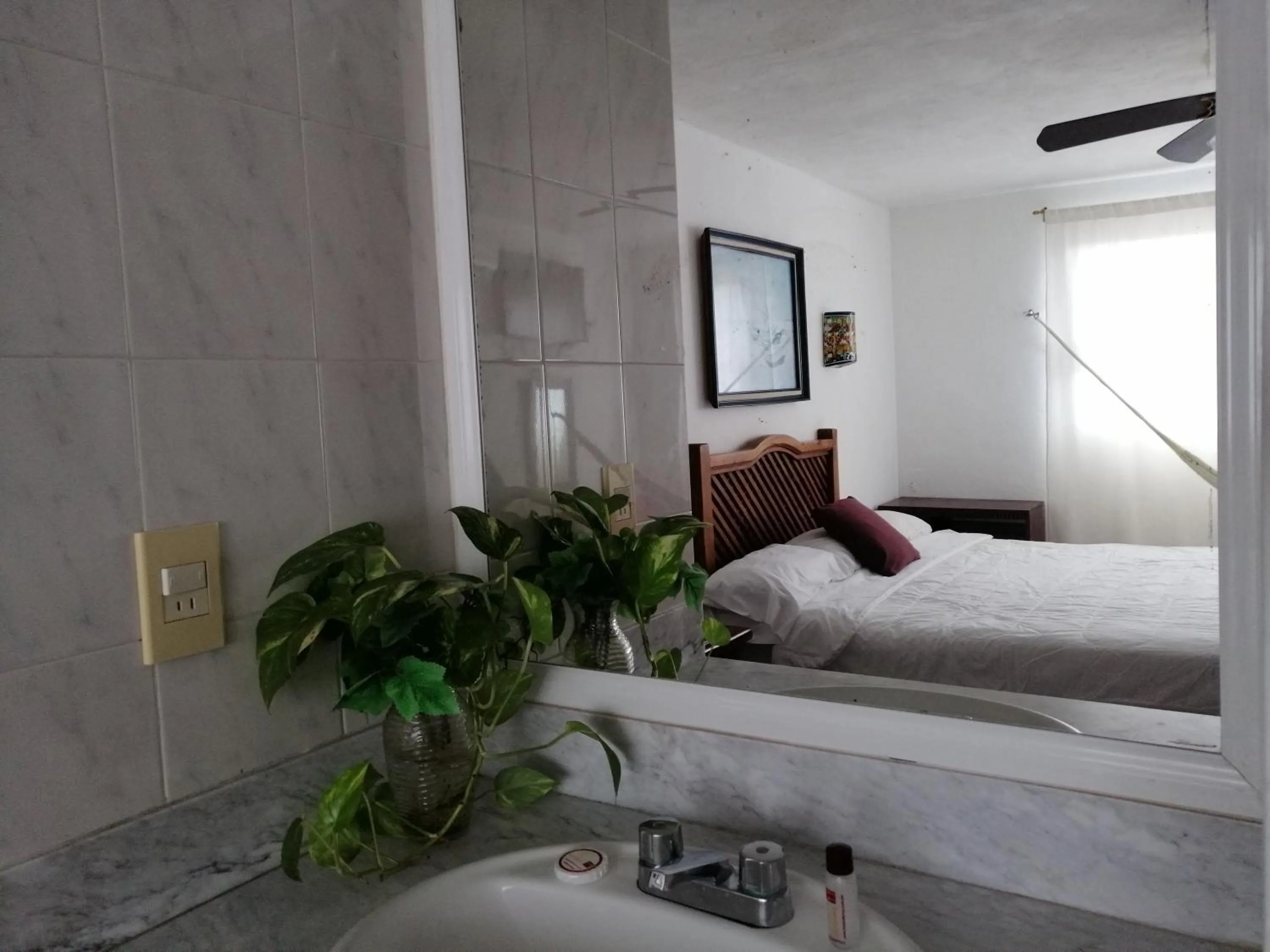 Photo of the whole room, Bed in Hotel Reforma