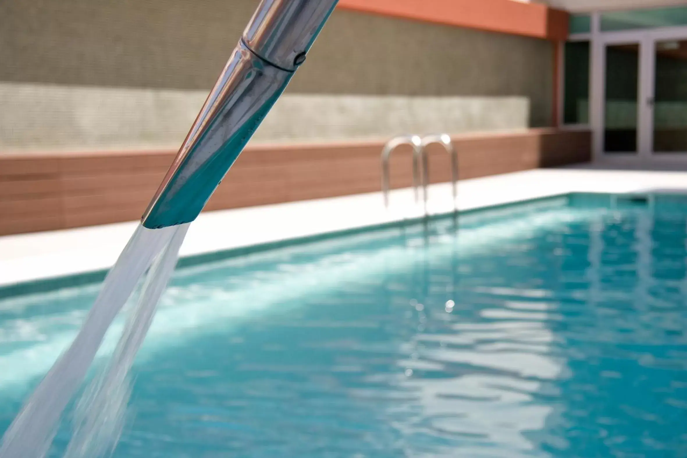 Swimming Pool in Monte Gordo Hotel Apartamentos & Spa