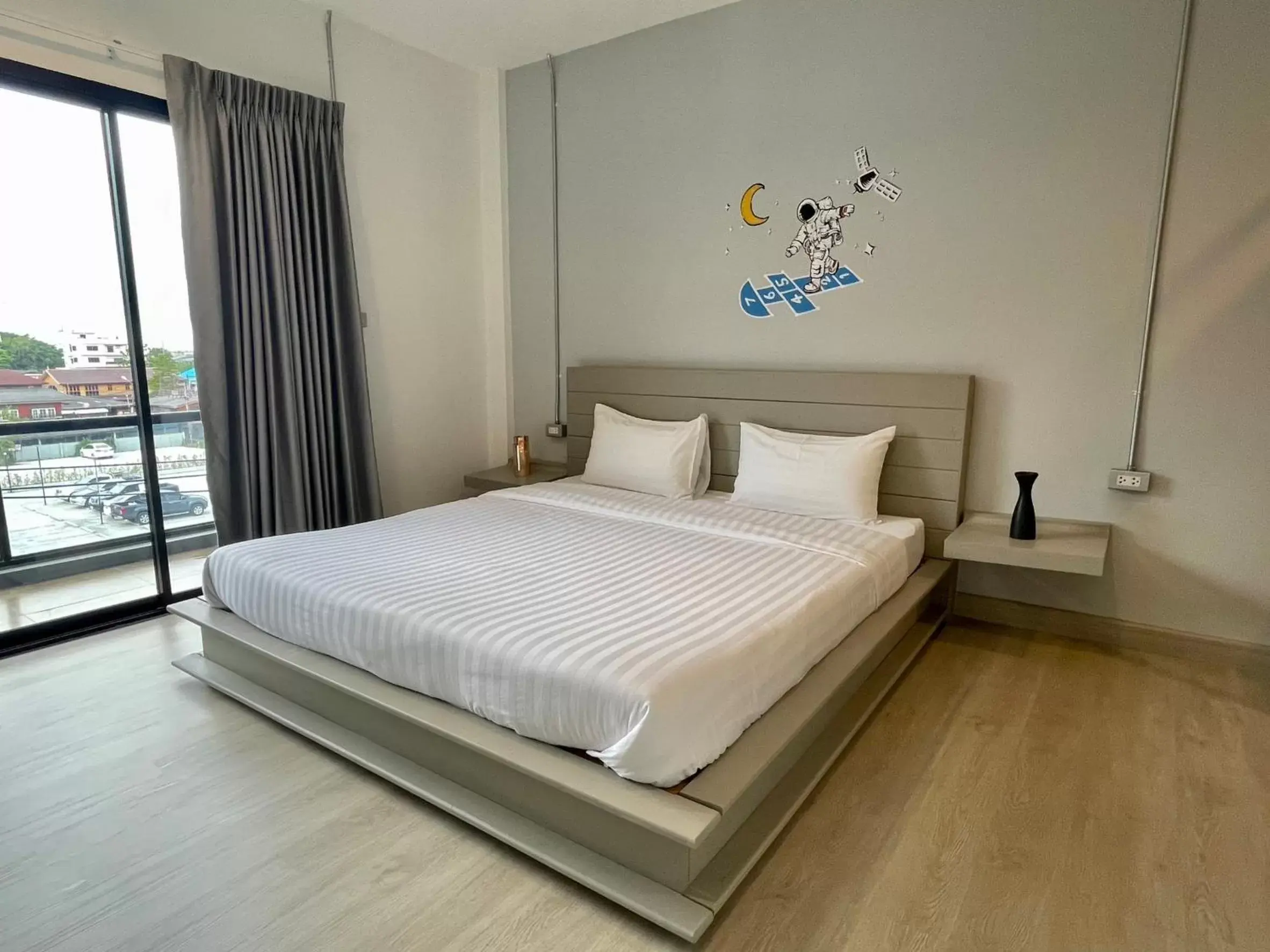 Standard King Room in Luka House Standard King Room in Luka House