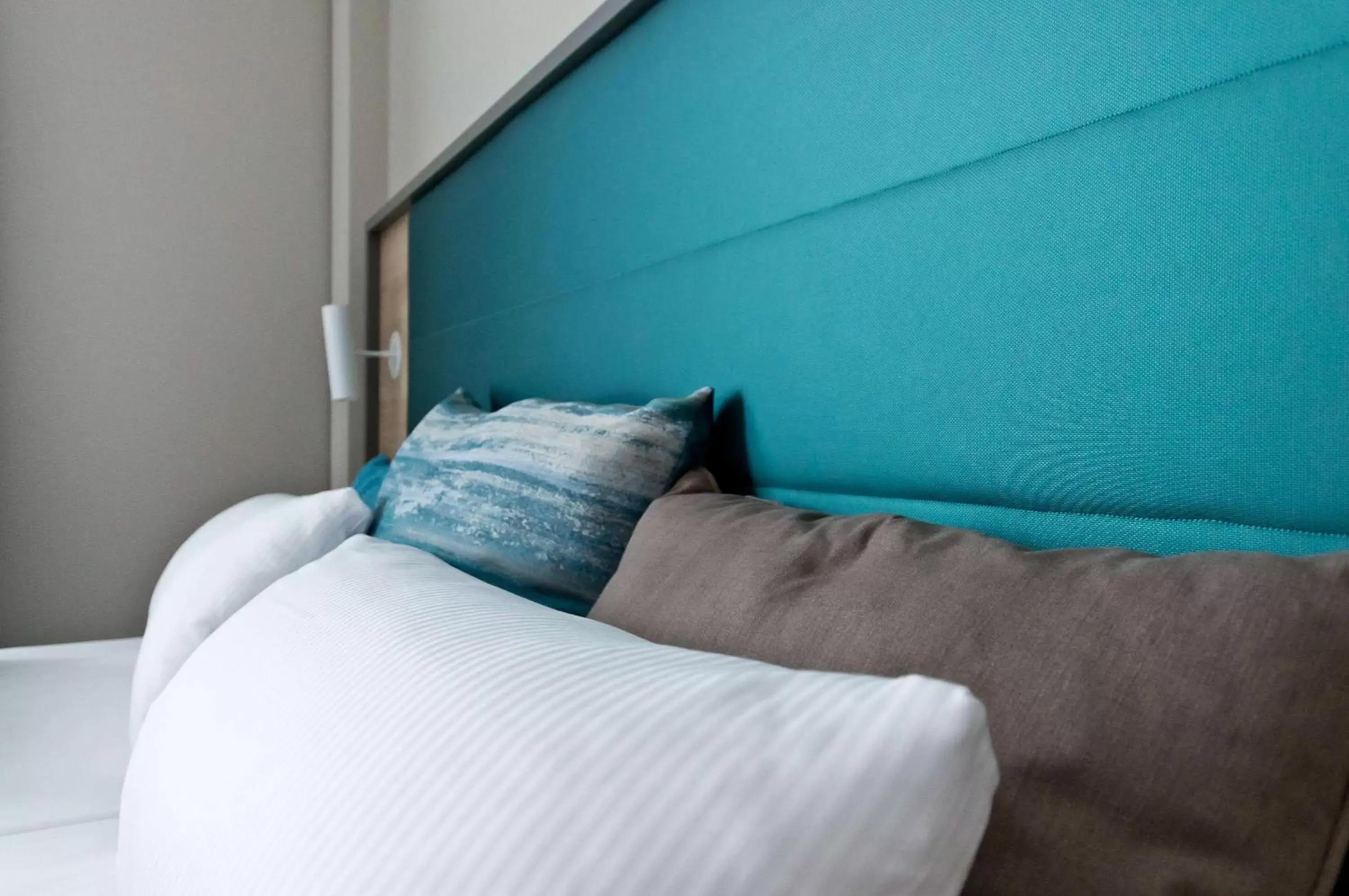 Bedroom, Bed in elaya apartments stuttgart boeblingen ehemals Arthotel ANA Living Boeblingen Bedroom, Bed in elaya apartments stuttgart boeblingen ehemals Arthotel ANA Living Boeblingen