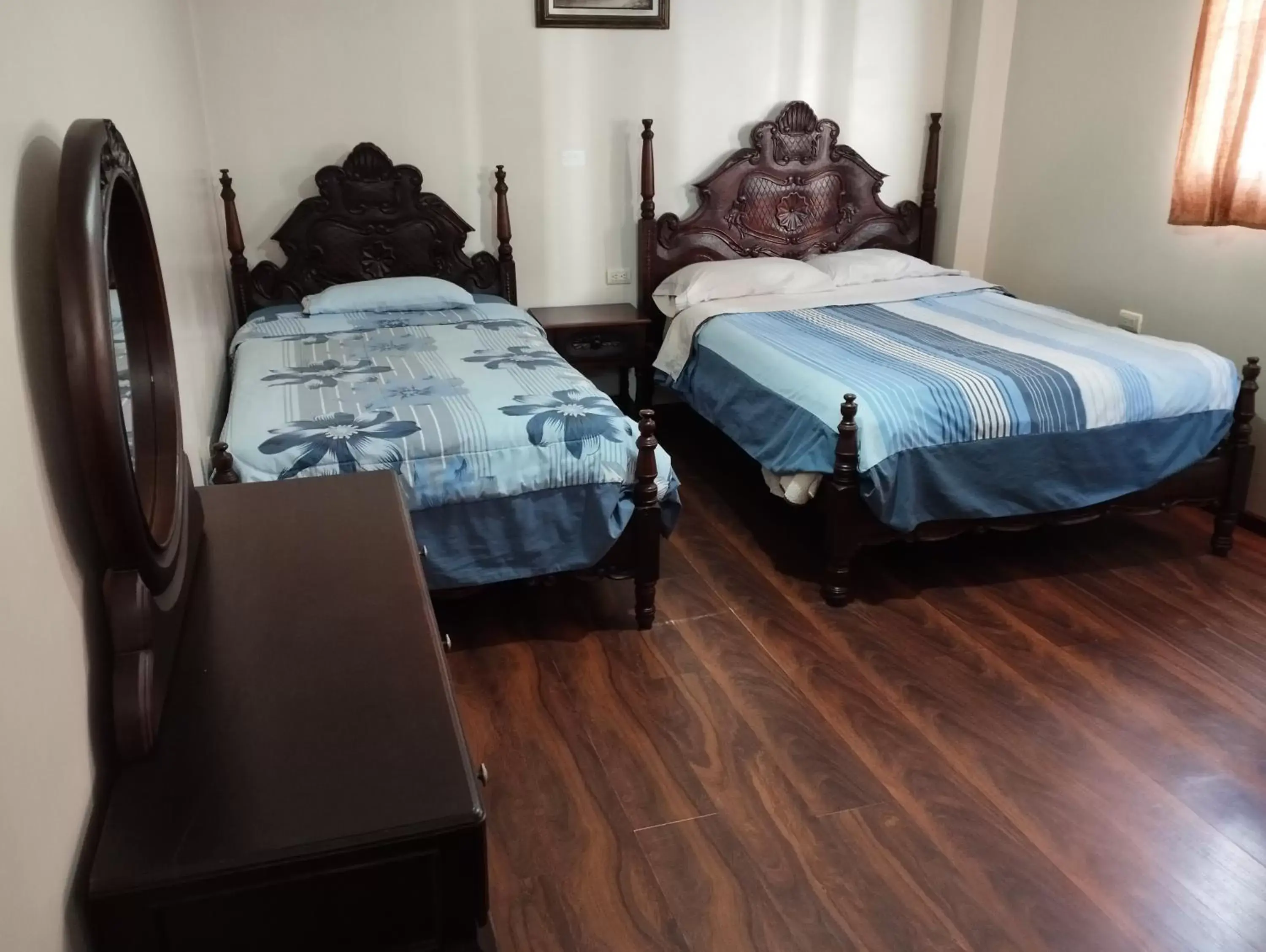 Twin Room with Private Bathroom in HOTEL SARAGURO LOJA Twin Room with Private Bathroom in HOTEL SARAGURO LOJA