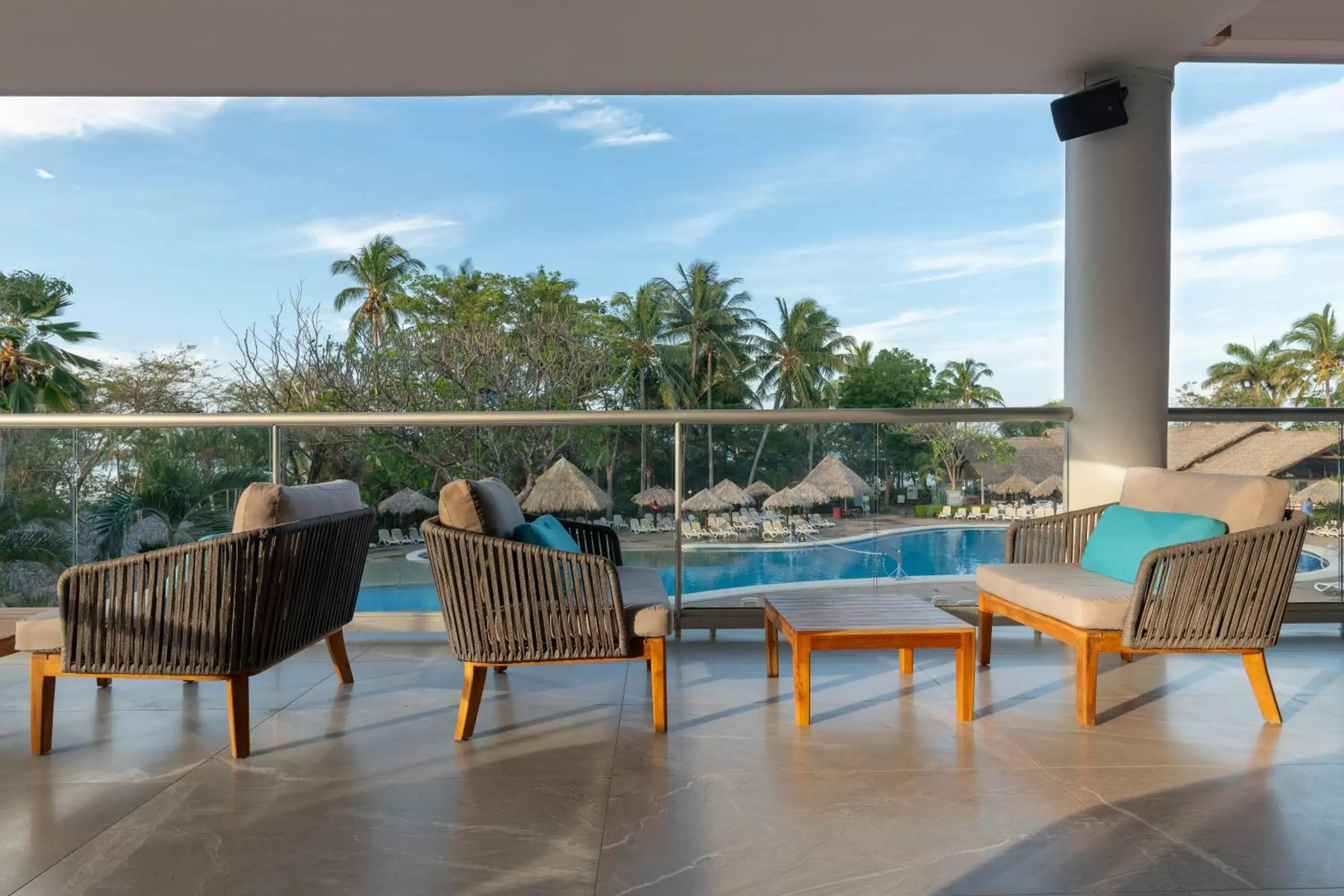 Lobby or reception, Swimming Pool in Occidental Tamarindo - All Inclusive