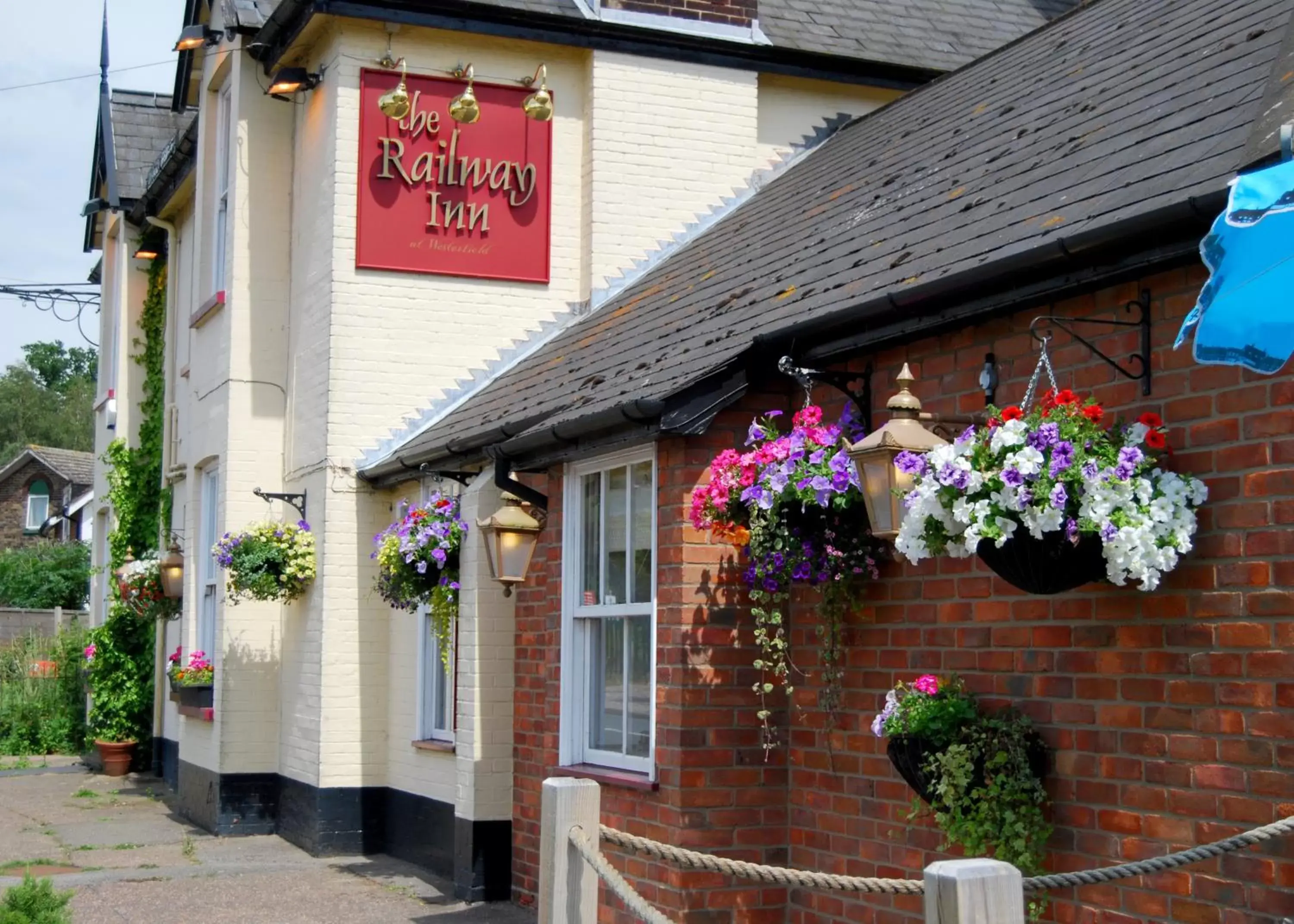 Property building, Facade/Entrance in The Railway Inn Westerfield