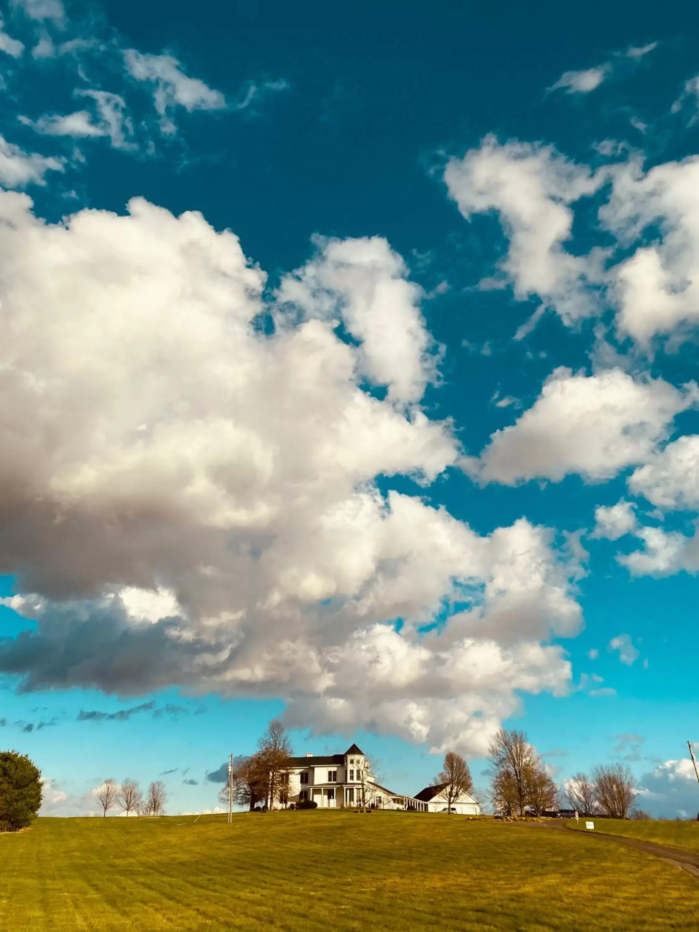 Property building in Wildflower Ranch Inn