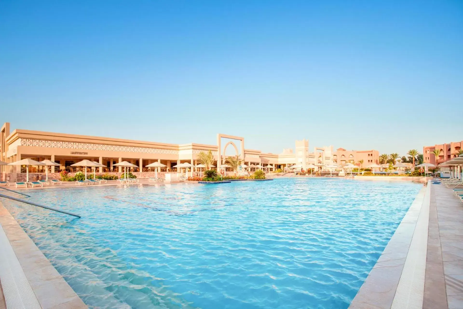 Swimming Pool in Pickalbatros Aqua Vista Resort - Hurghada