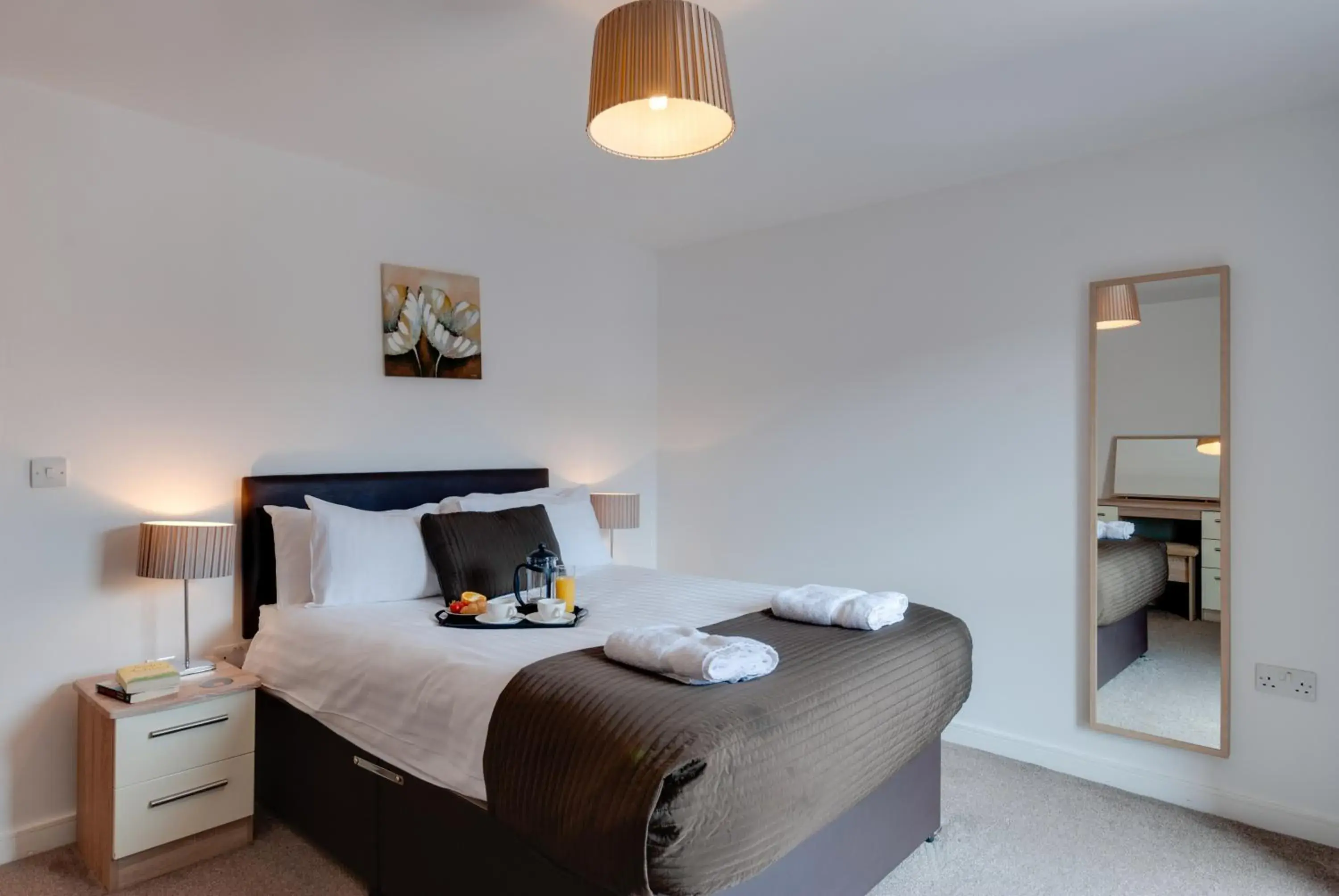 Bedroom, Bed in Base Serviced Apartments - Duke Street