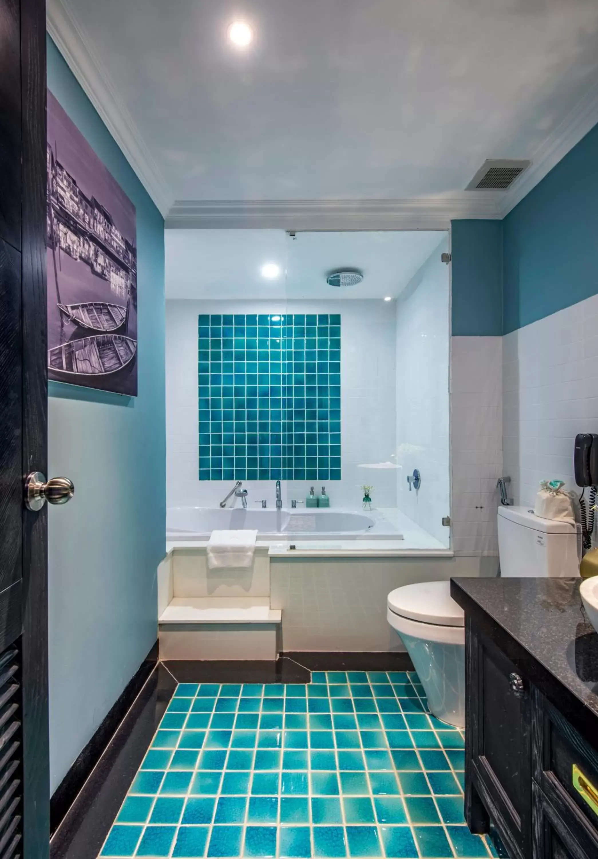 Bathroom in Anio Boutique Hotel Hoian