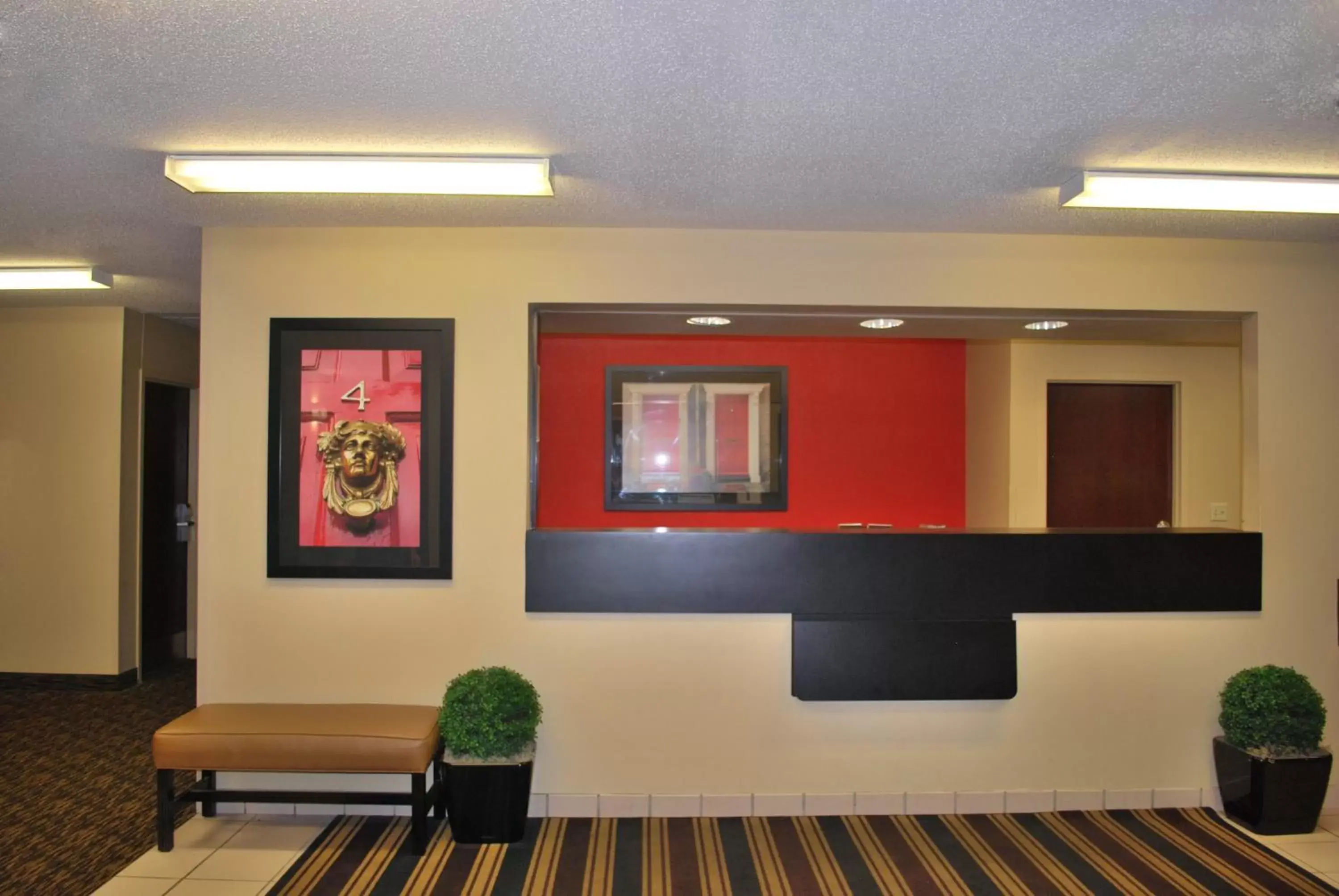 Lobby or reception in Extended Stay America Suites - St Louis - St Peters Lobby or reception in Extended Stay America Suites - St Louis - St Peters