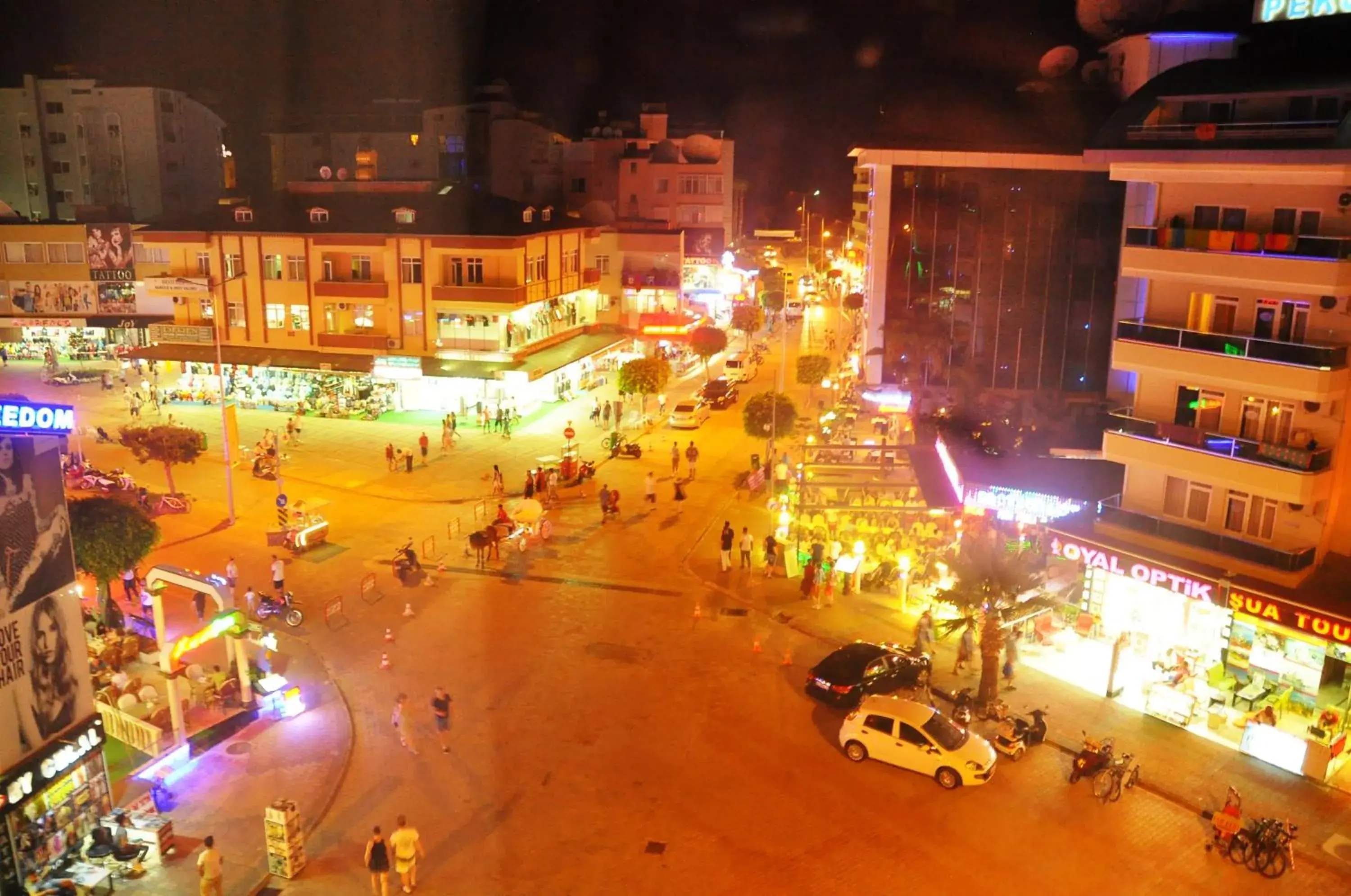 Balcony/Terrace, Lounge/Bar in Acar Hotel