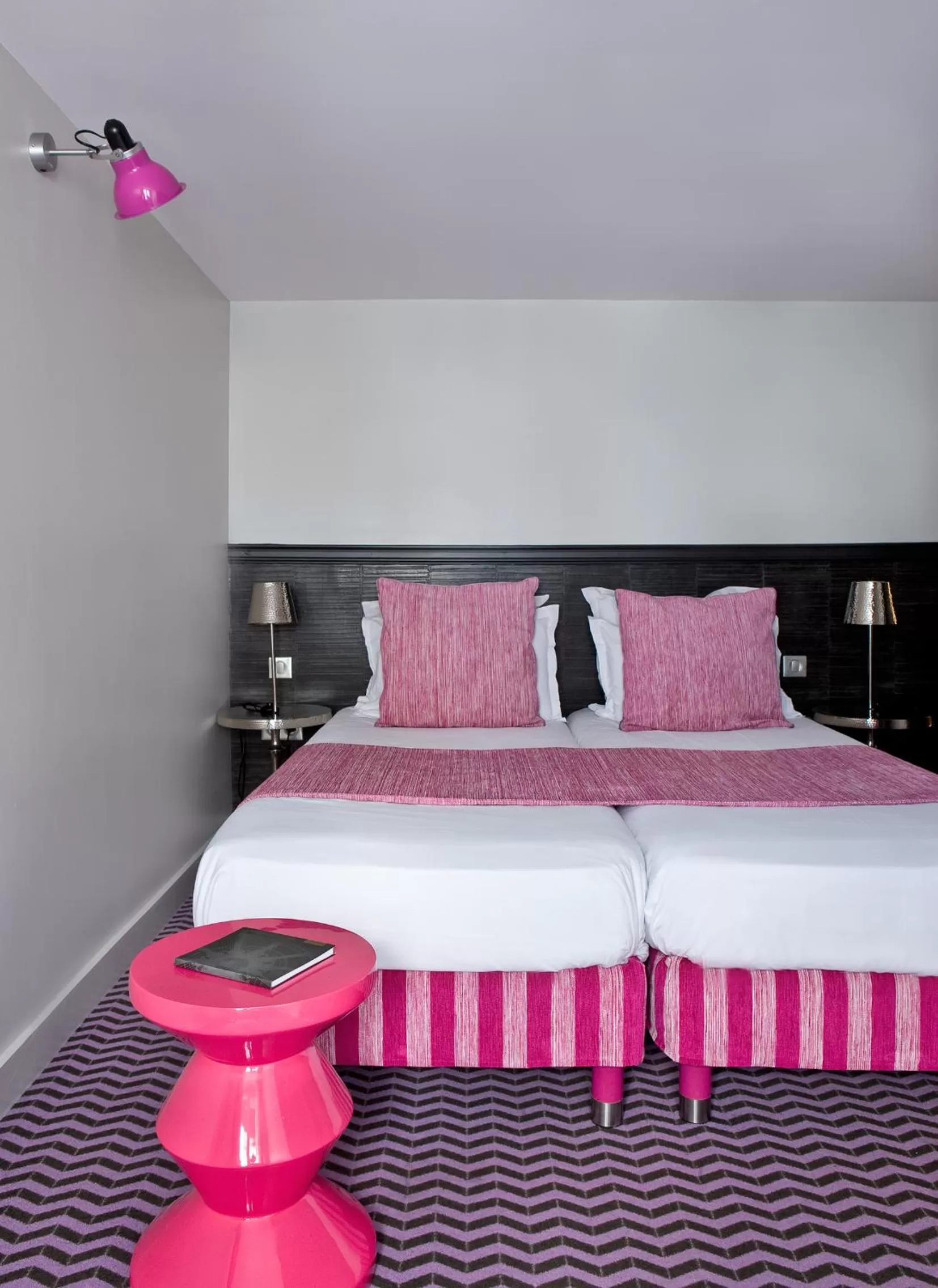 Photo of the whole room, Bed in Hotel Antin Trinité