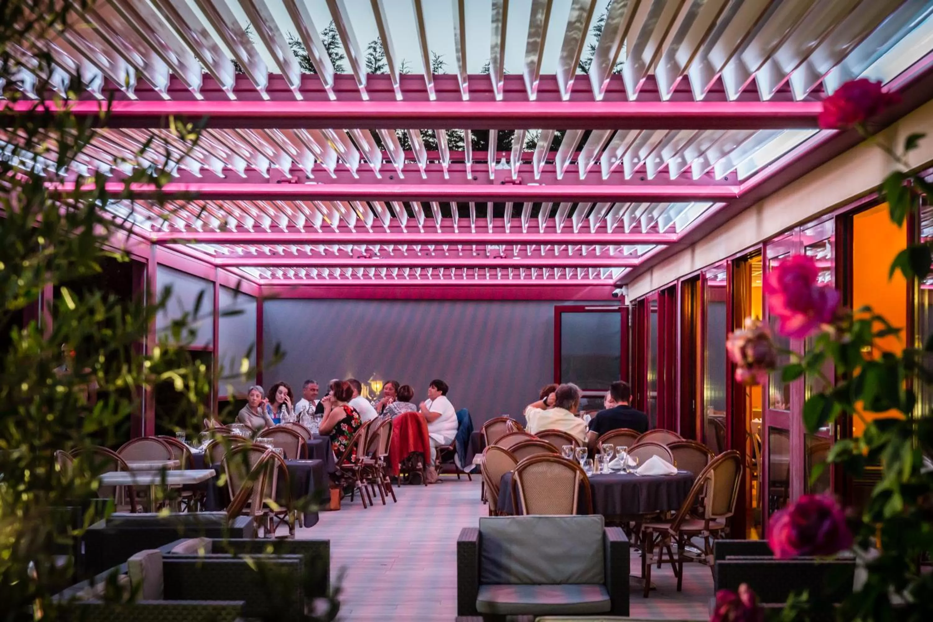 Patio in Hotel Ambotel