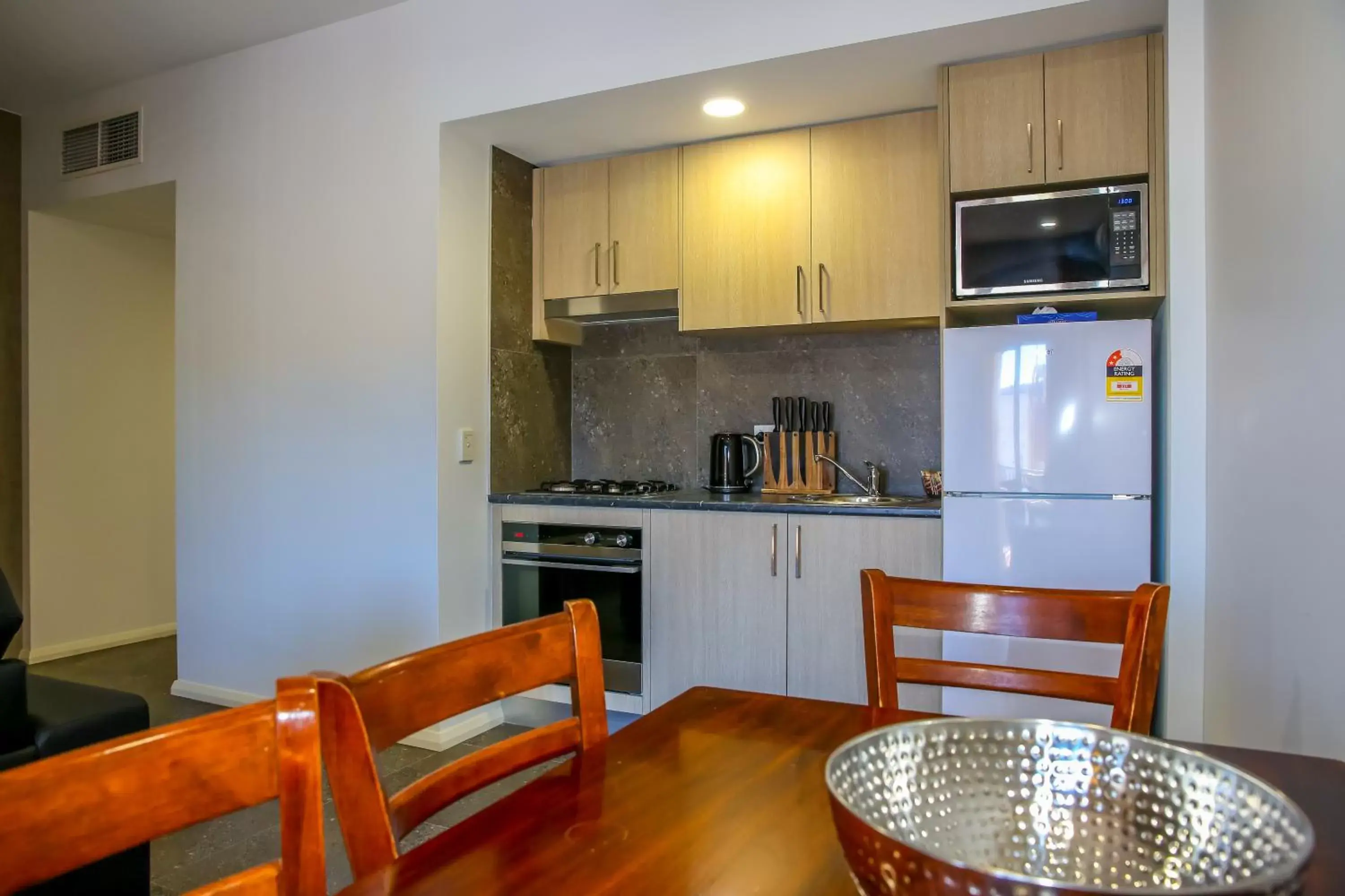 Kitchen or kitchenette, Kitchen/Kitchenette in Boulevard on Beaumont