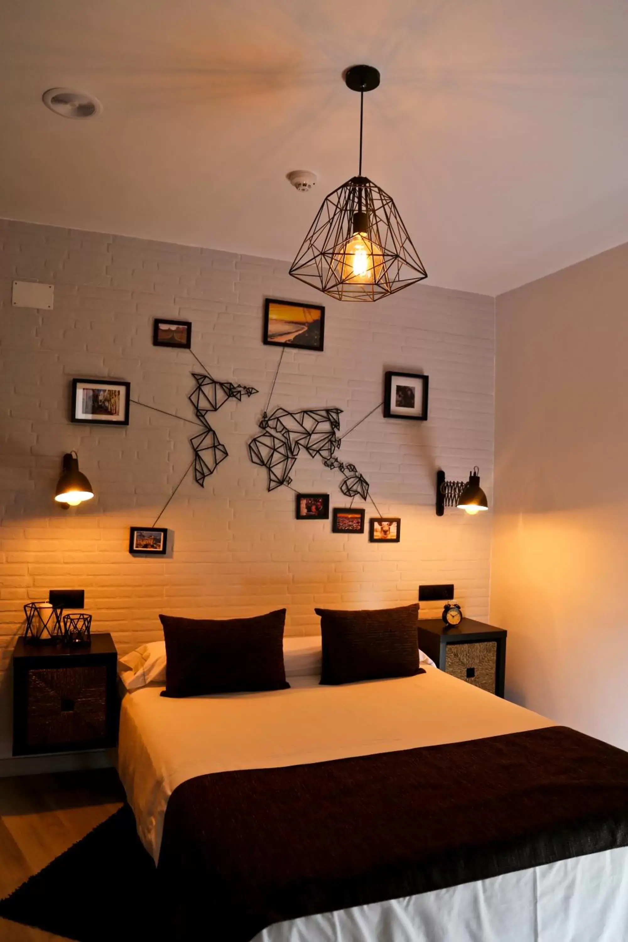 Bedroom in Hotel Posada de las Cuevas