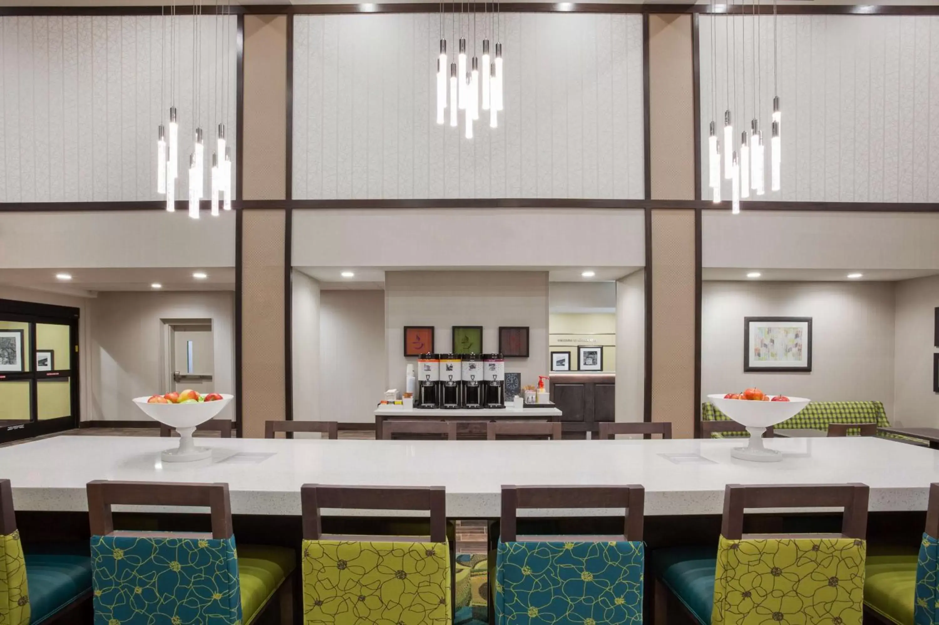 Lobby or reception in Hampton Inn & Suites Sioux City South, IA