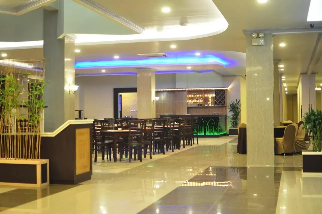 Lounge or bar, Restaurant/Places to Eat in Pandanaran Prawirotaman Yogyakarta