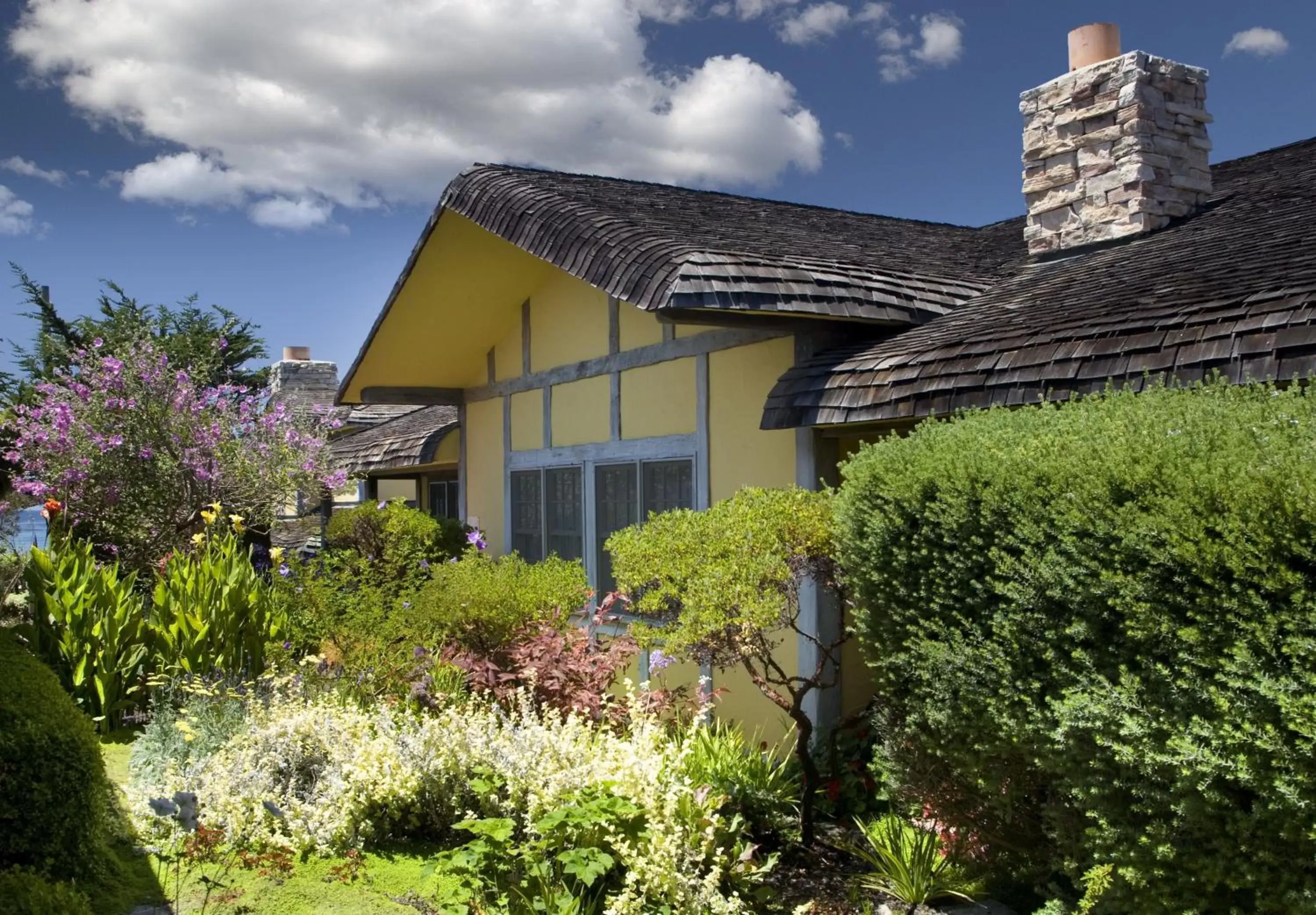 Facade/entrance, Property Building in Fogcatcher Inn