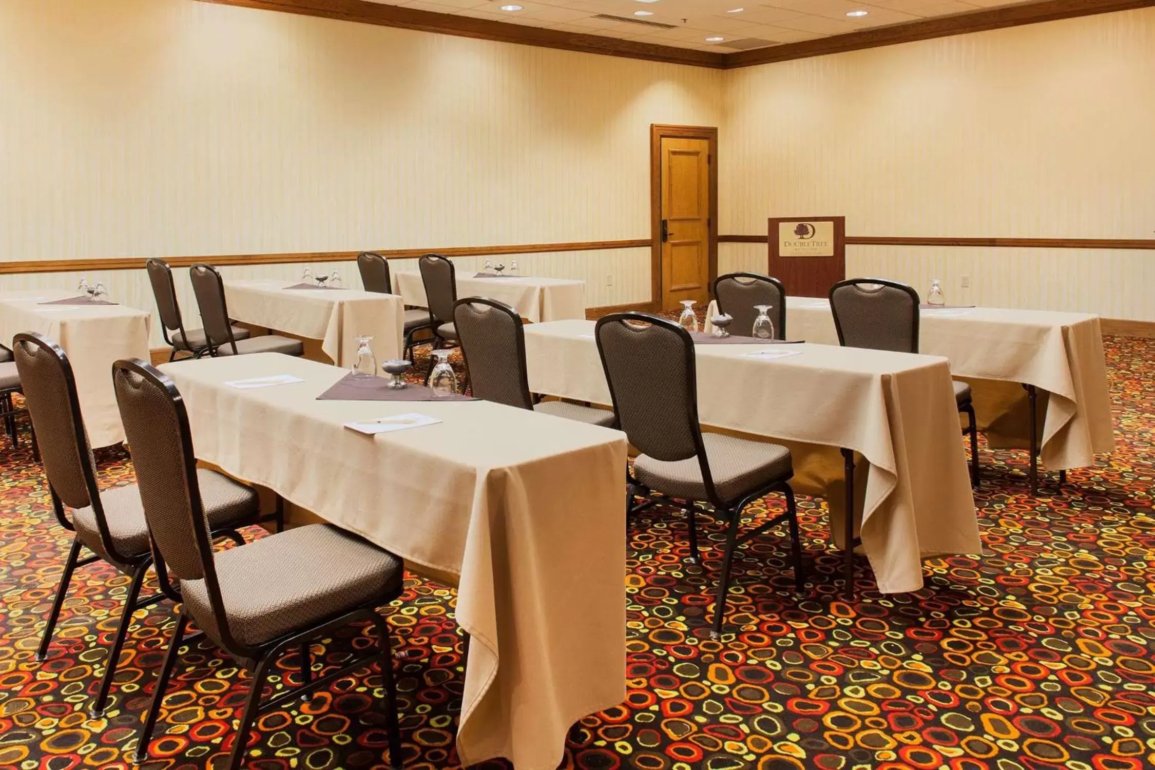 Meeting/conference room, Restaurant/Places to Eat in DoubleTree by Hilton Grand Junction