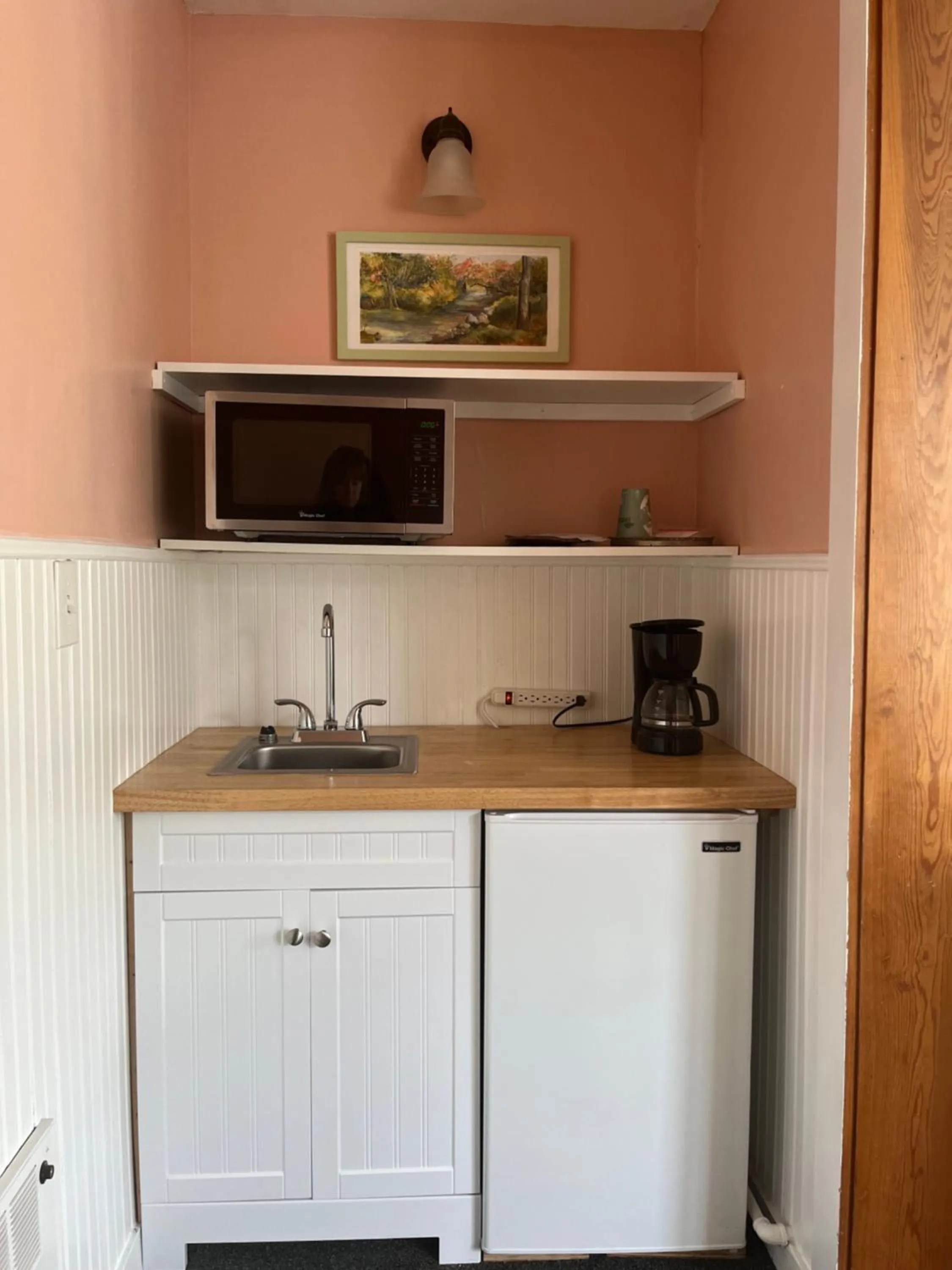 Kitchen or kitchenette in Terrace Inn and 1911 Restaurant