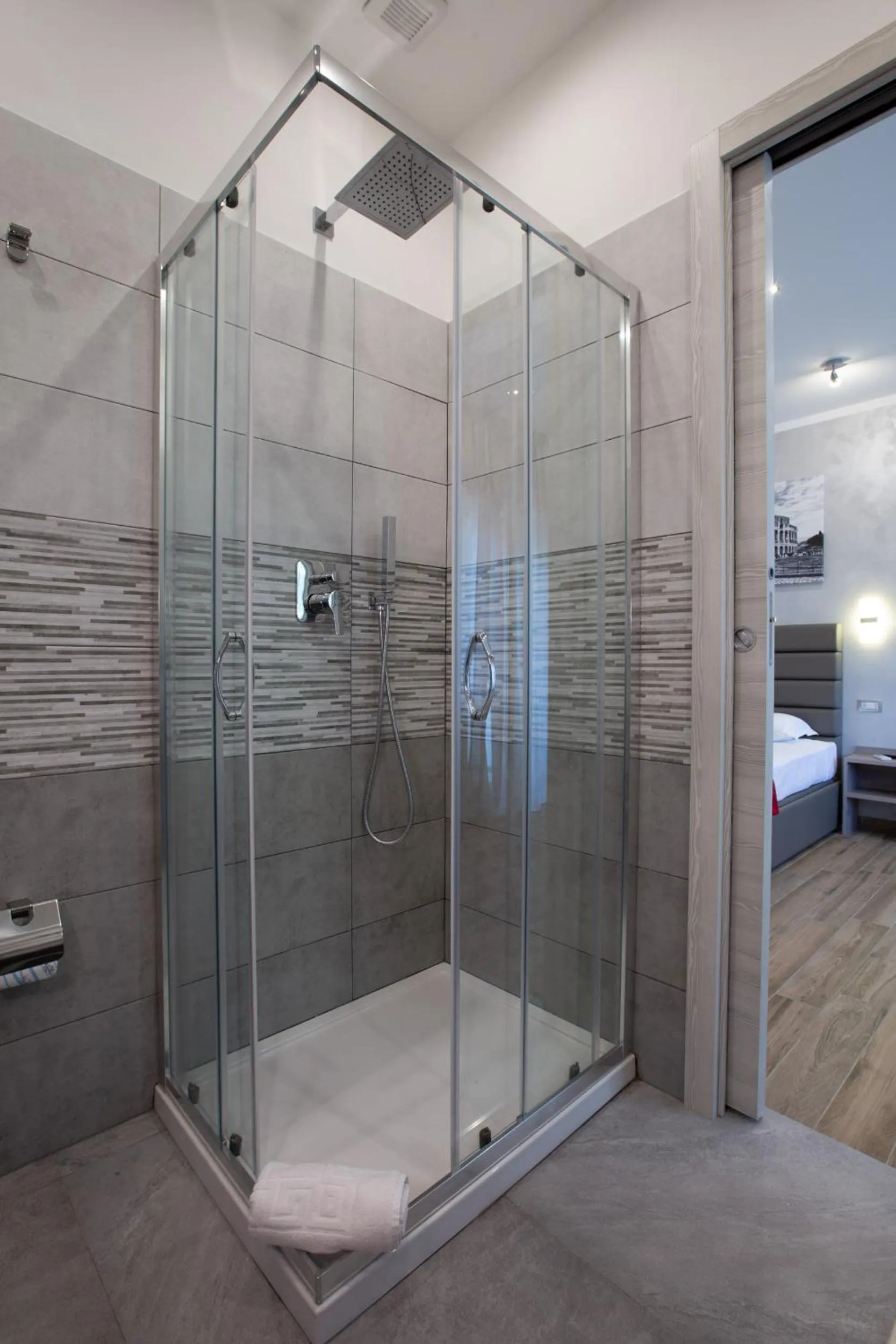 Bathroom in Vatican City Relais