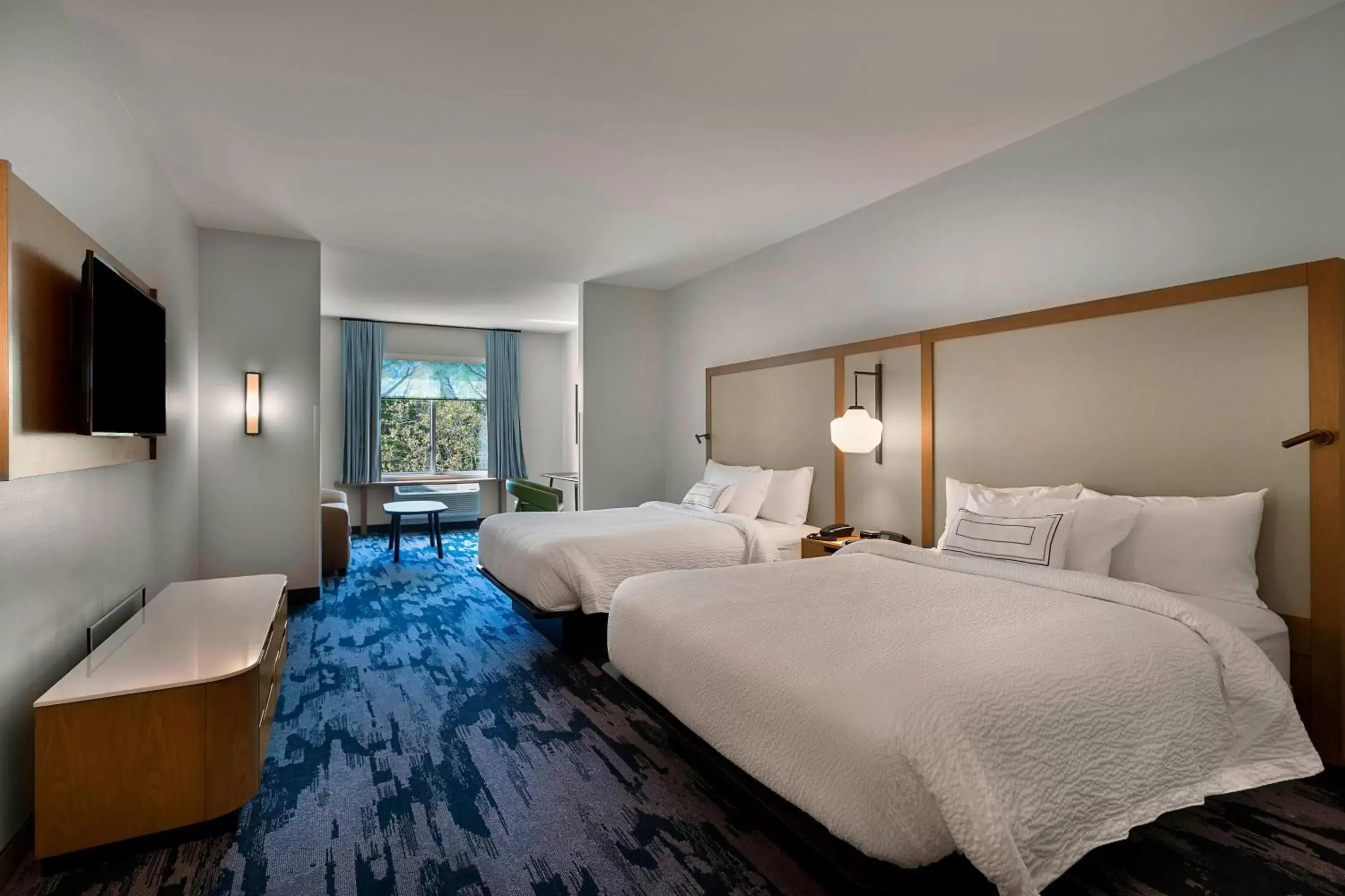 Bedroom, Bed in Fairfield Inn & Suites by Marriott Shelby
