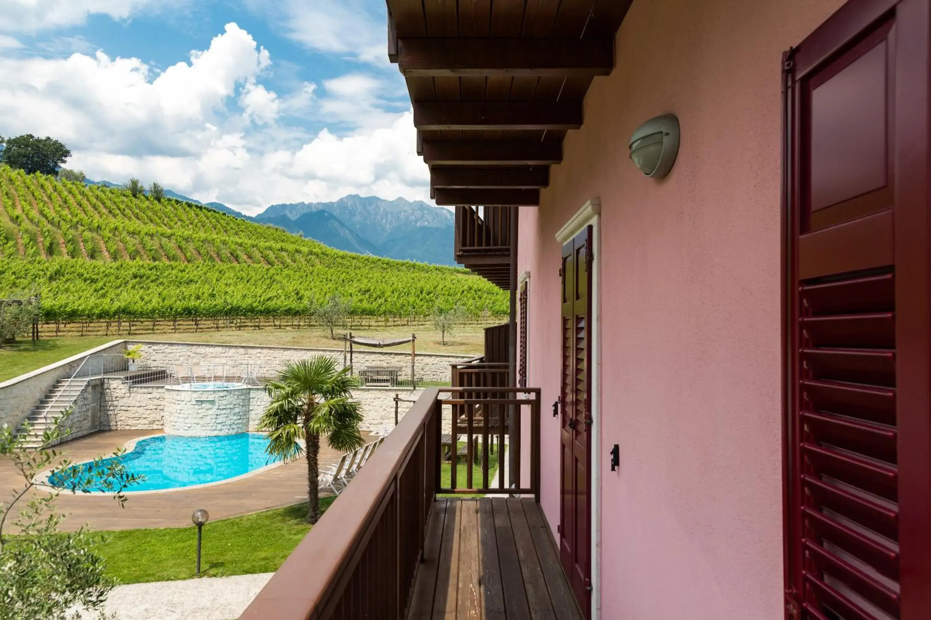 Balcony/Terrace, Pool View in Residence La Vigna