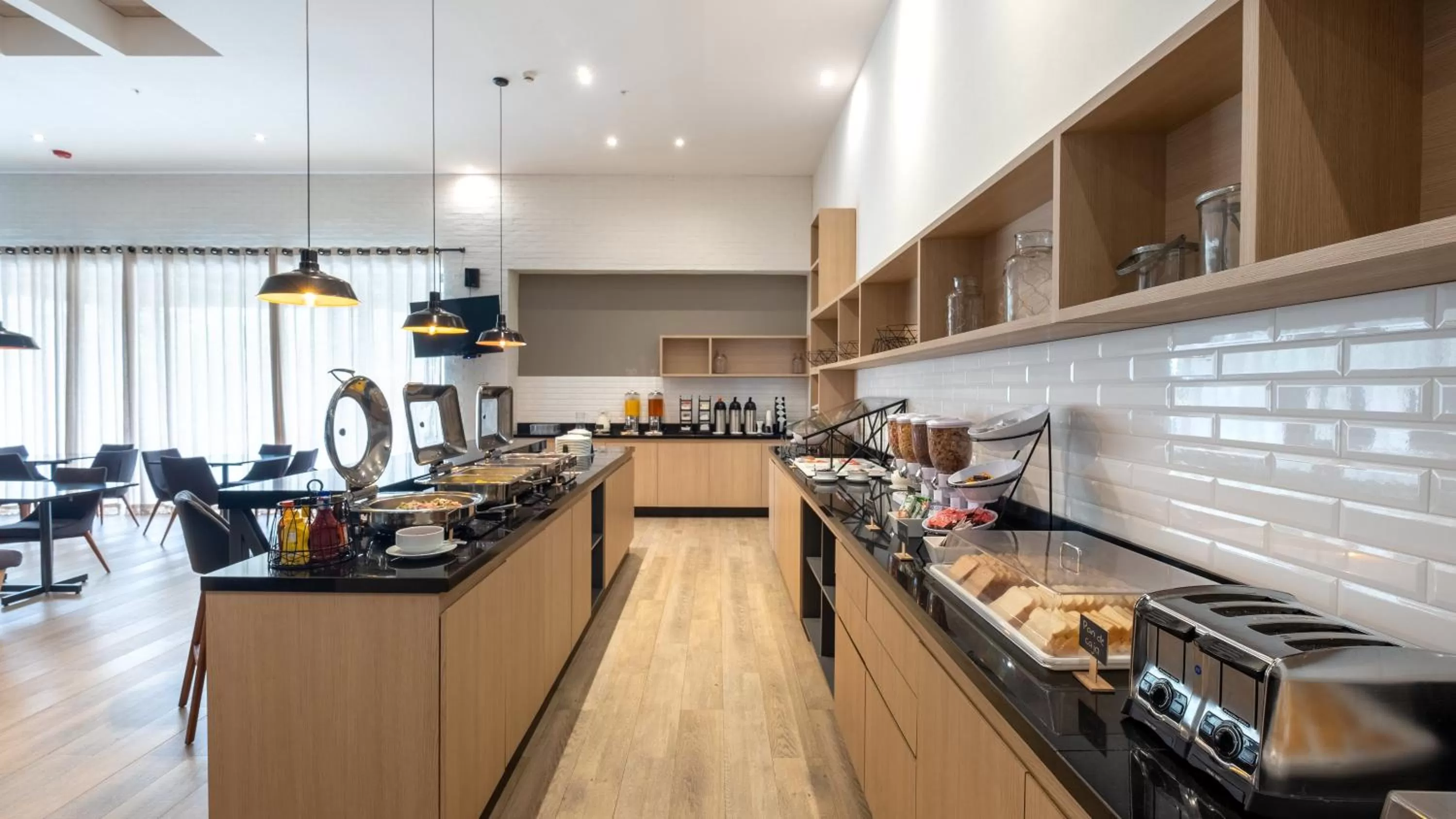 Restaurant/places to eat in Staybridge Suites - Villahermosa Tabasco by IHG