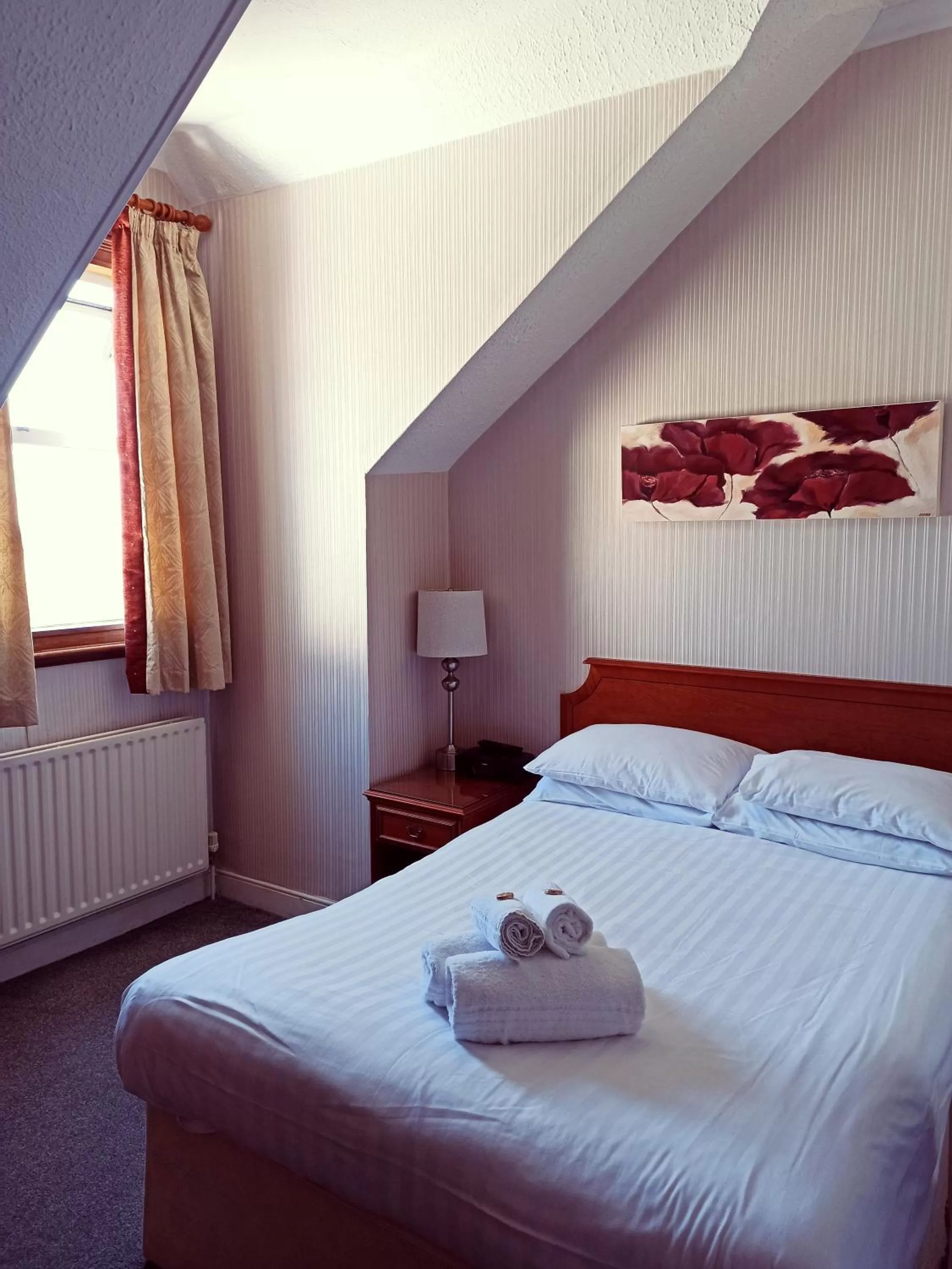 Bed in Crystal Hotel & Savour