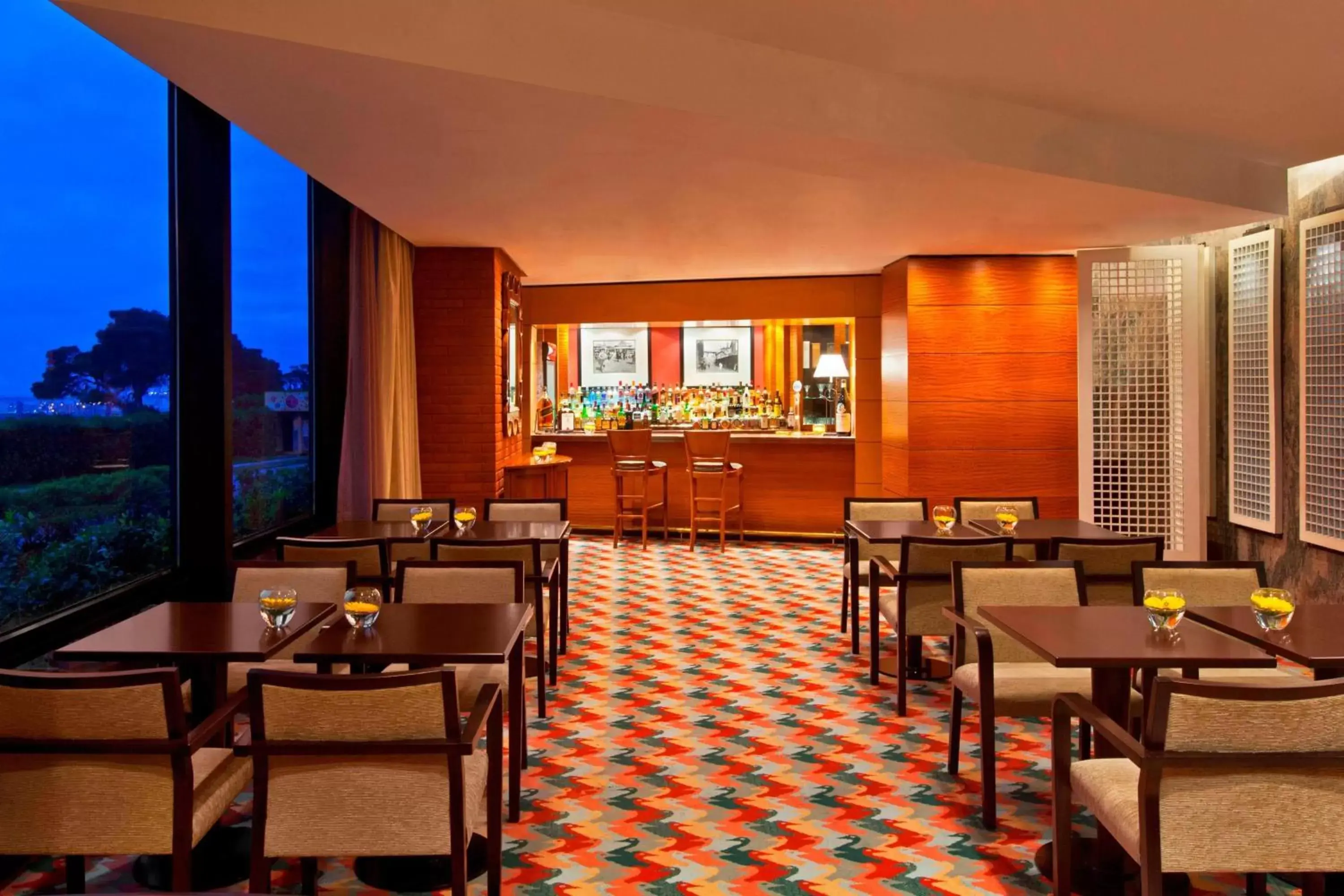 Lobby or reception, Restaurant/Places to Eat in Sheraton Mar Del Plata Hotel