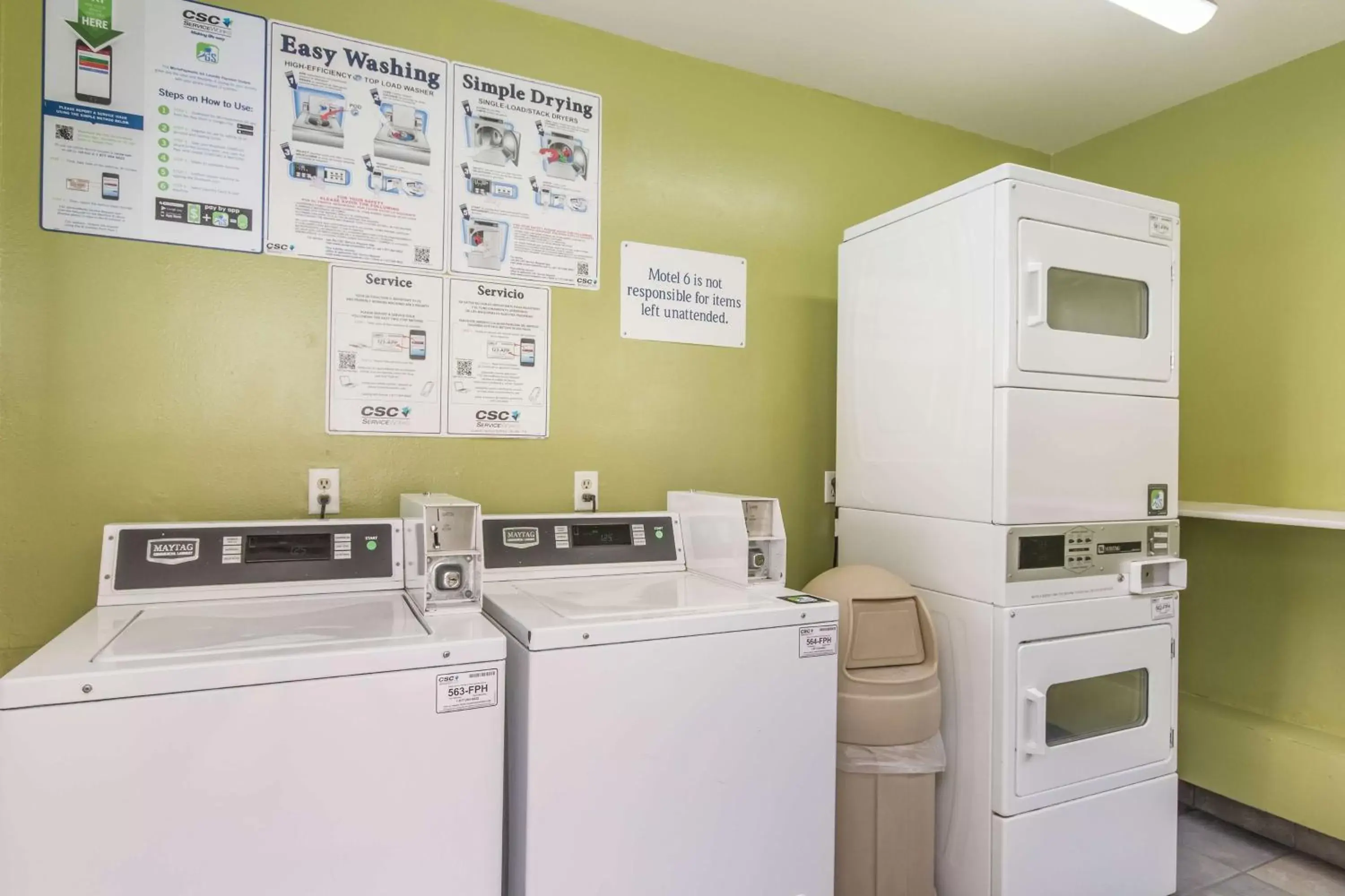 laundry, Kitchen/Kitchenette in Motel 6 Hemet