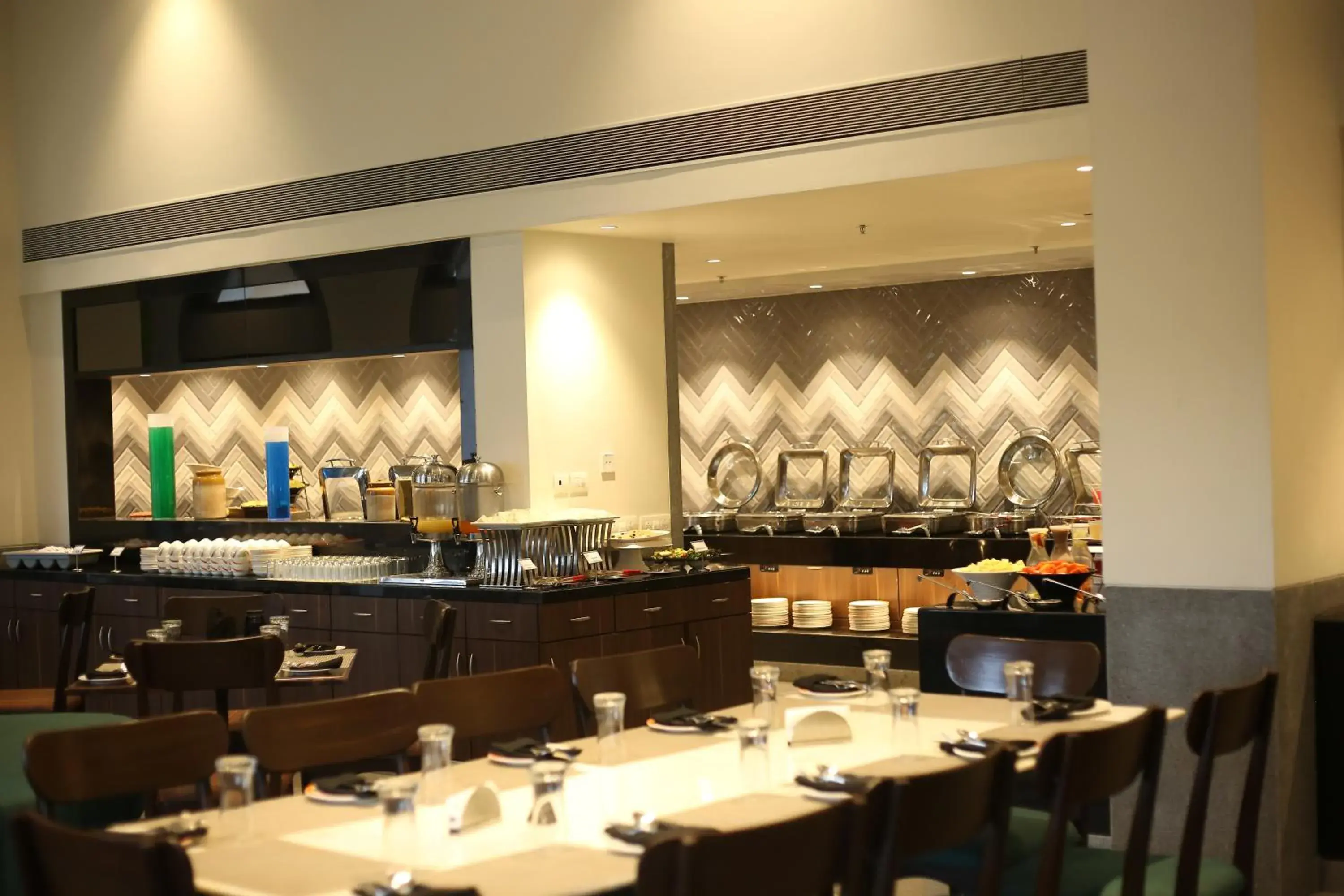 Restaurant/places to eat in The Lagoona Resort Restaurant/places to eat in The Lagoona Resort