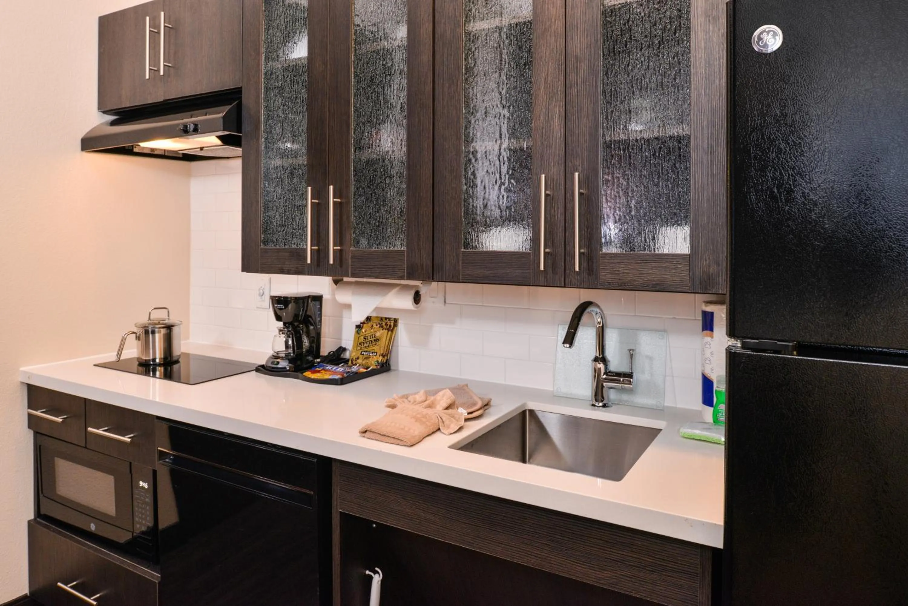 Bedroom in Candlewood Suites - Austin Airport by IHG