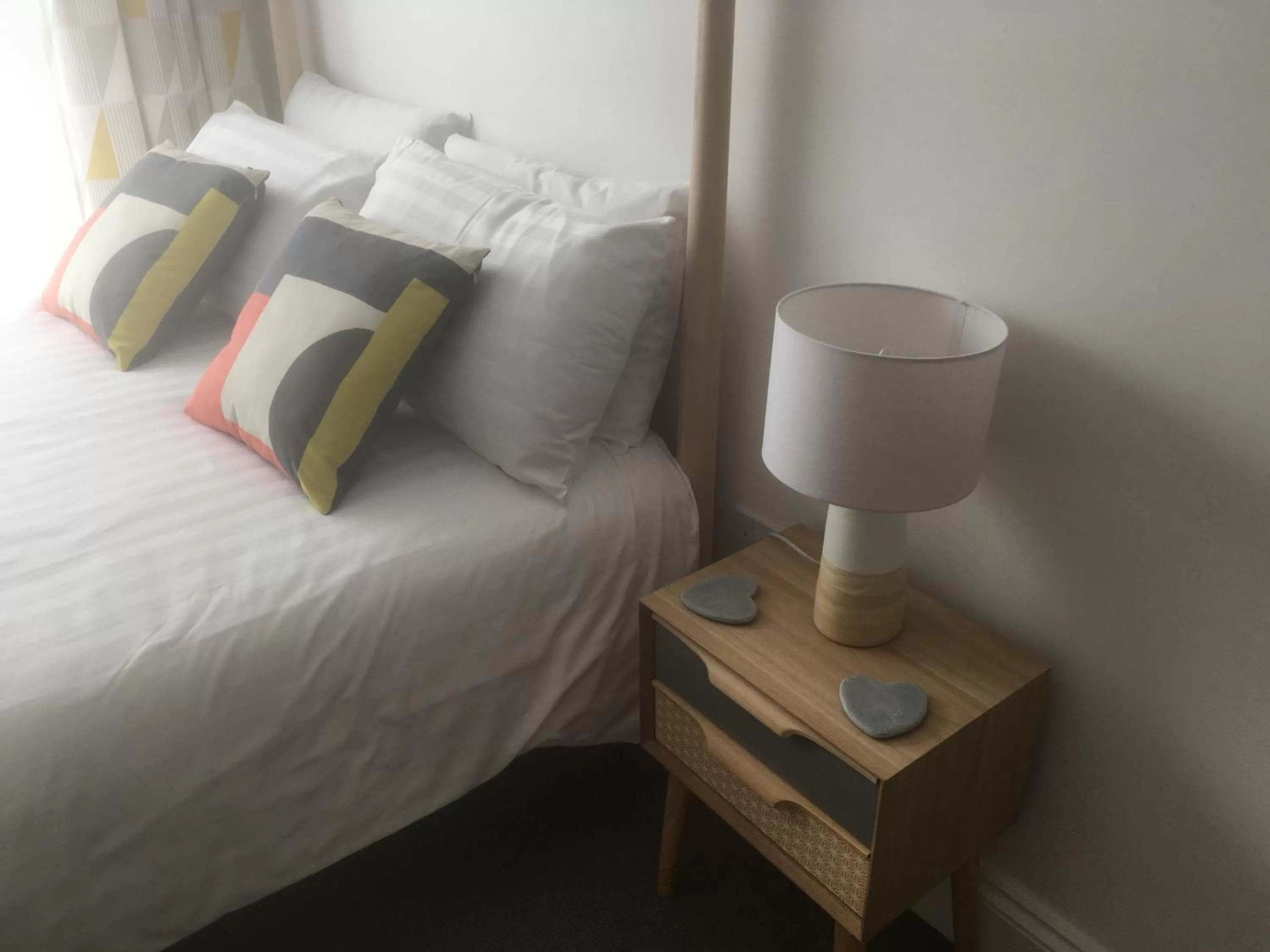 Bed in Portreath Arms