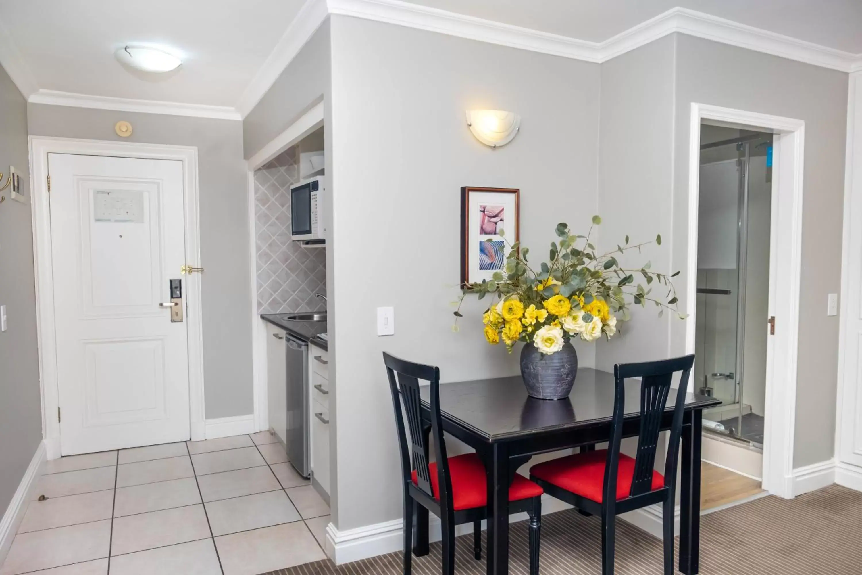 Dining Area in The Bantry Bay Aparthotel by Totalstay