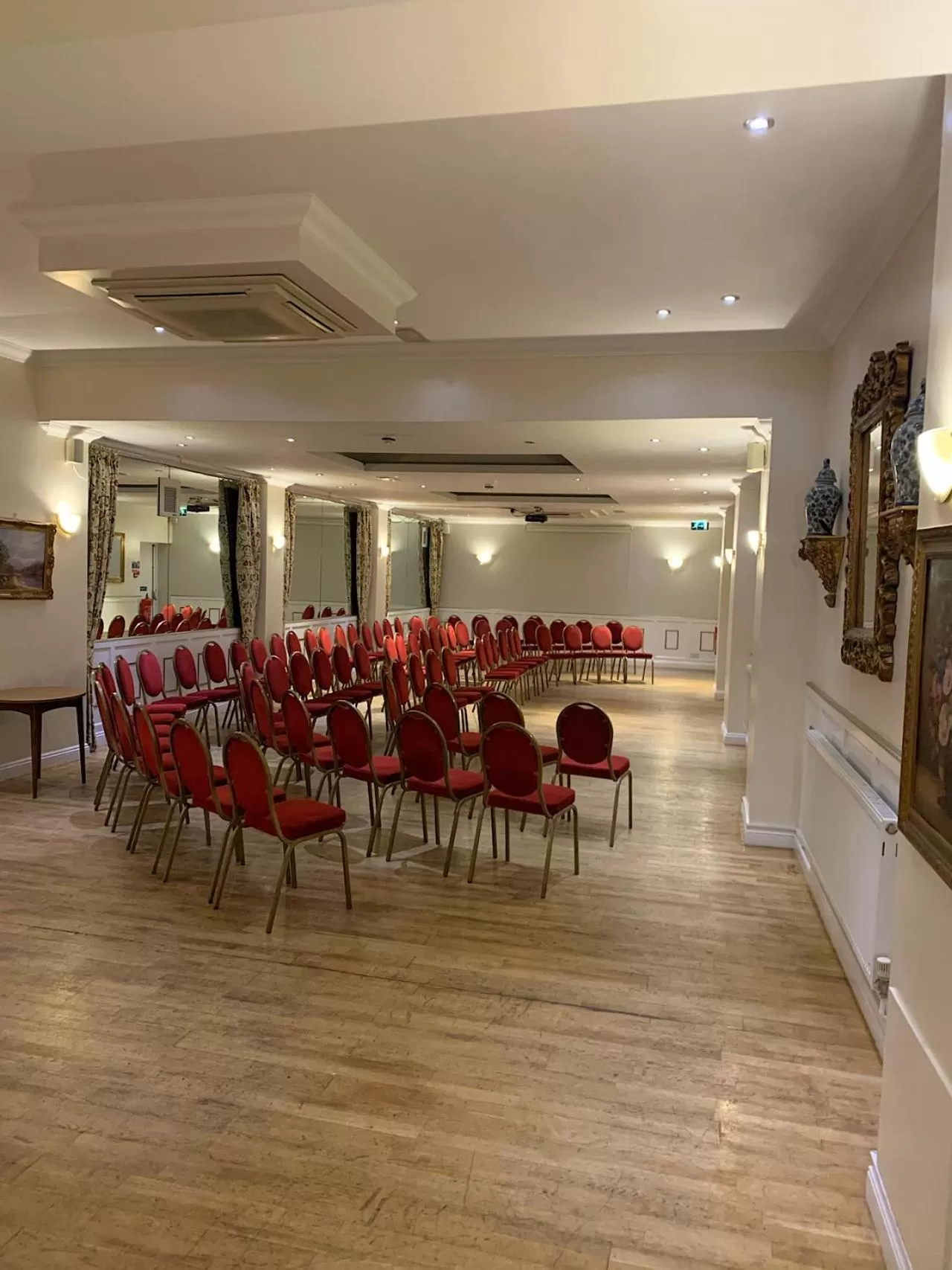 Banquet/Function facilities in The Beaufort Hotel