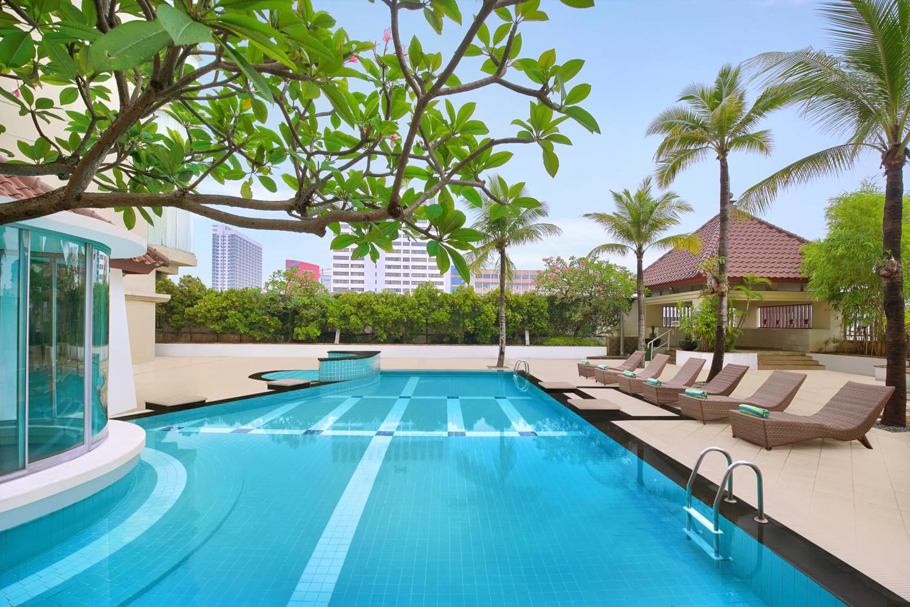 Fitness centre/facilities in Mercure Jakarta Kota