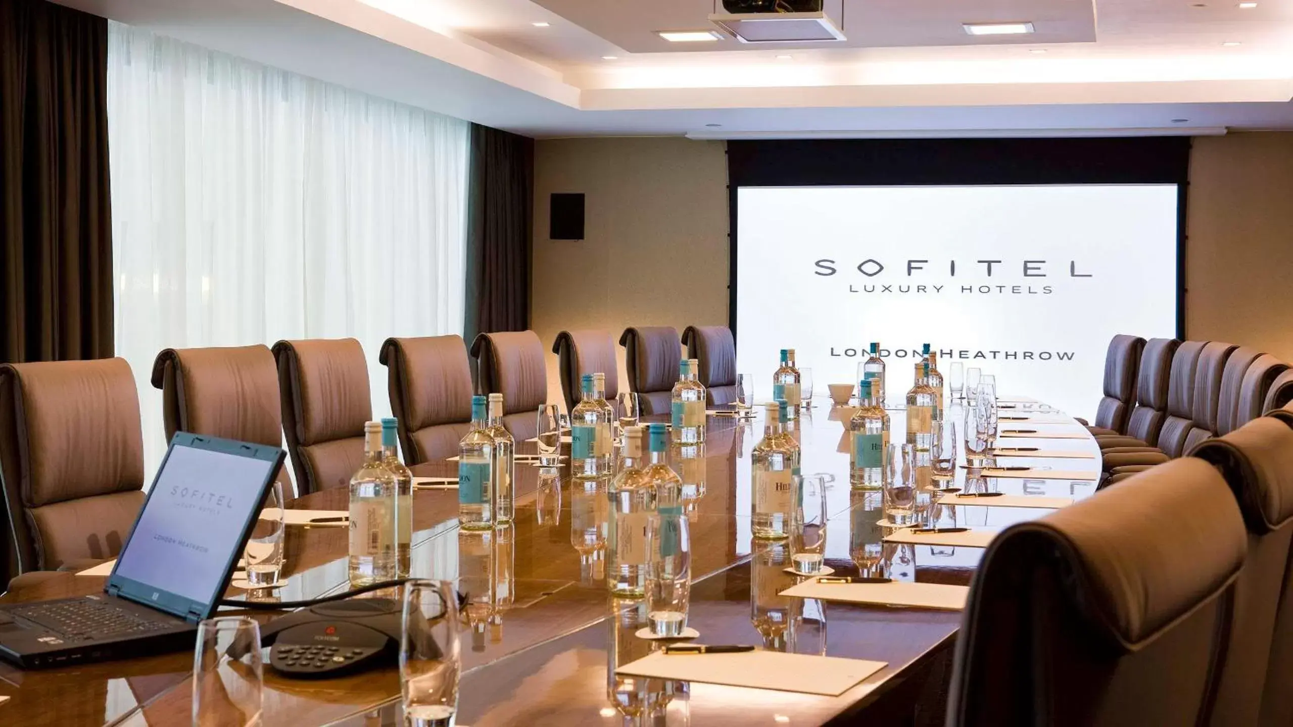 Meeting/conference room, Business Area/Conference Room in Sofitel London Heathrow