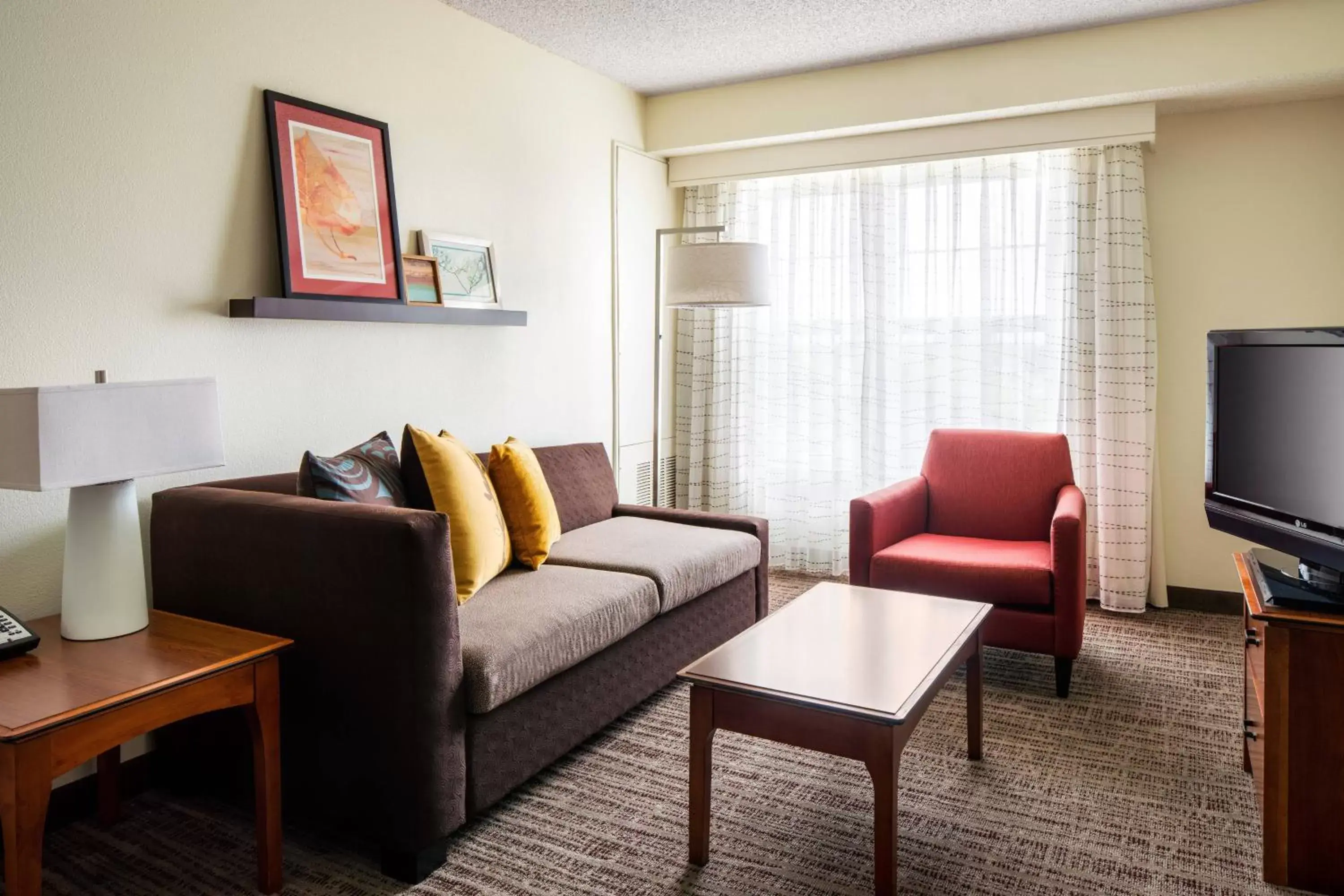 Bedroom, Seating Area in Residence Inn by Marriott Cypress Los Alamitos