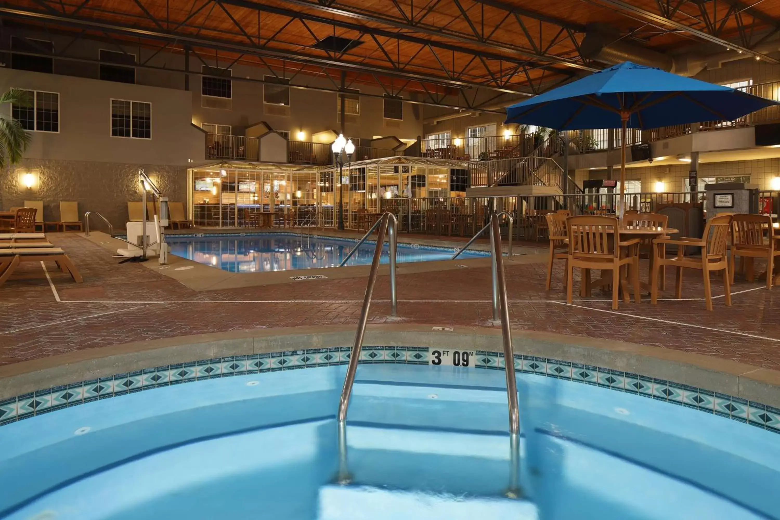 Pool view, Swimming Pool in Hampton Inn Holland