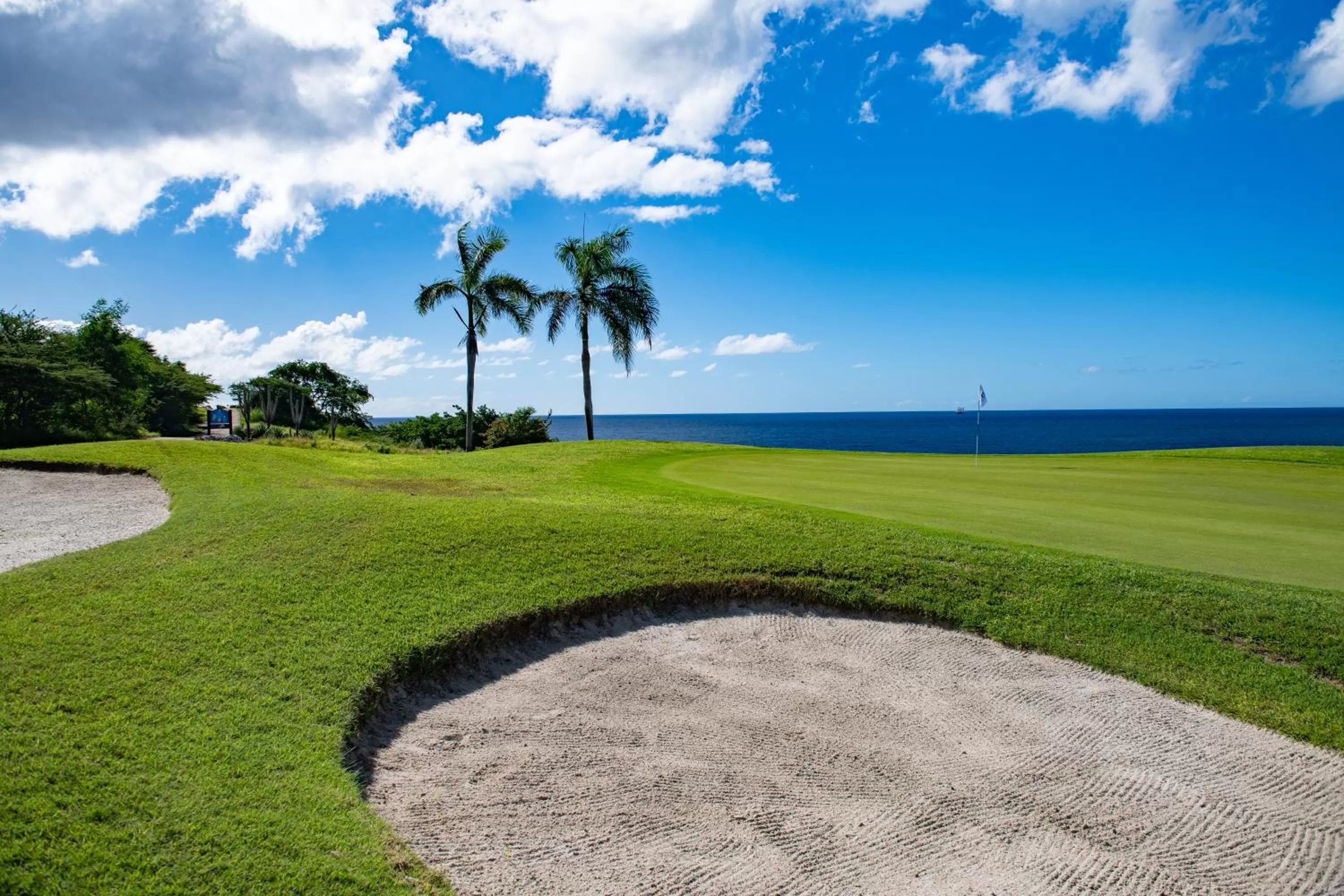 Golfcourse in Blue Bay Curaçao Golf & Beach Resort