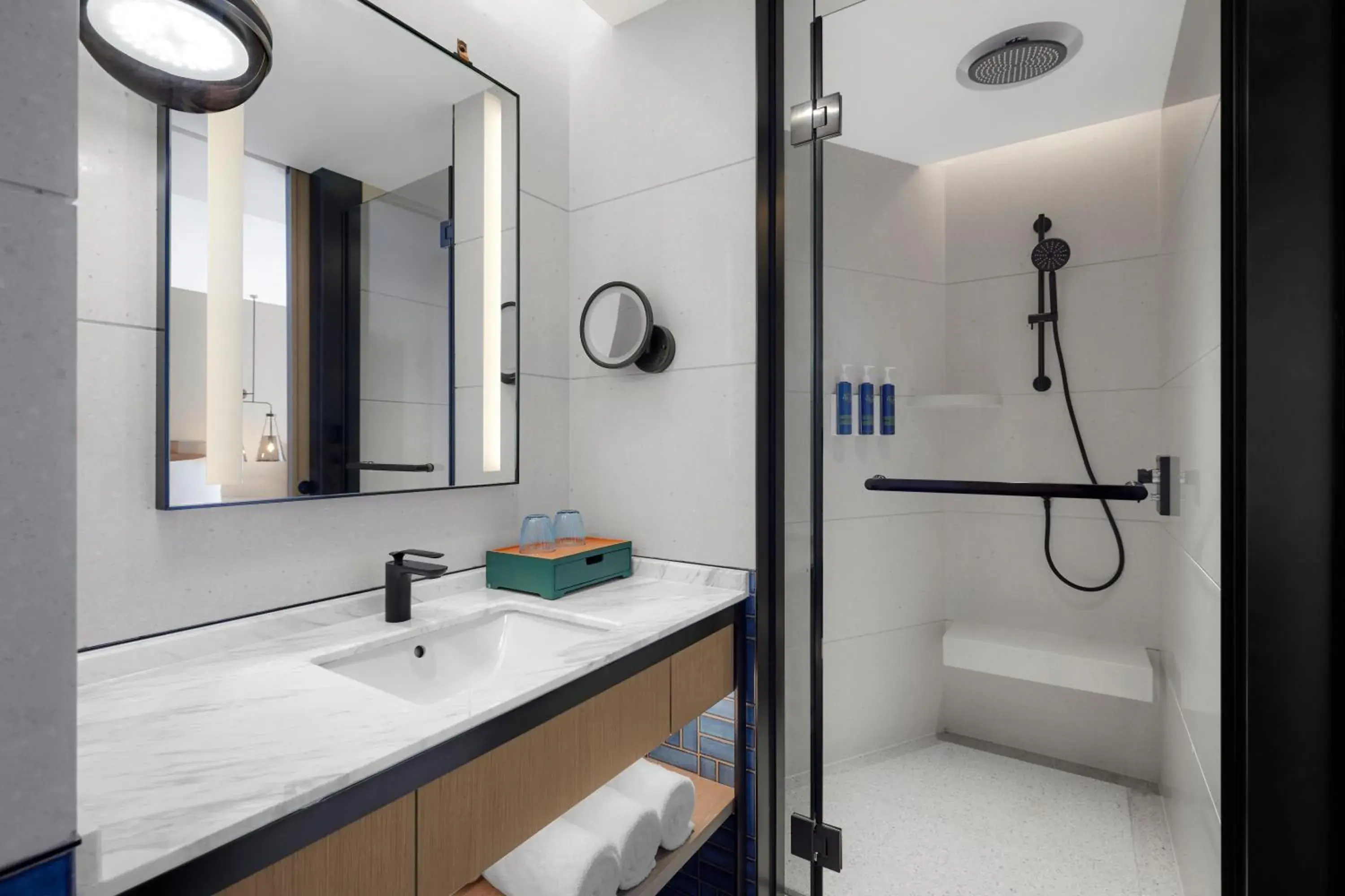 Toilet, Bathroom in Four Points by Sheraton Shenzhen Bao'an